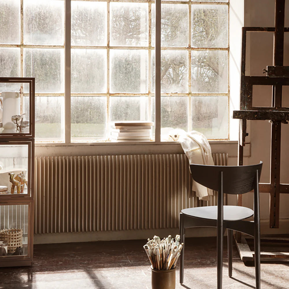 Ferm Living Miru Glass Montre kast natural oak