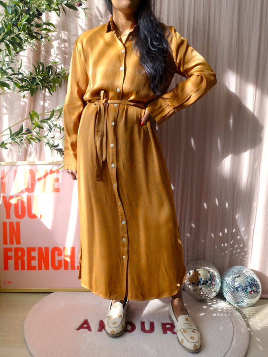 Aaiko satin maxi jurk golden caramel
