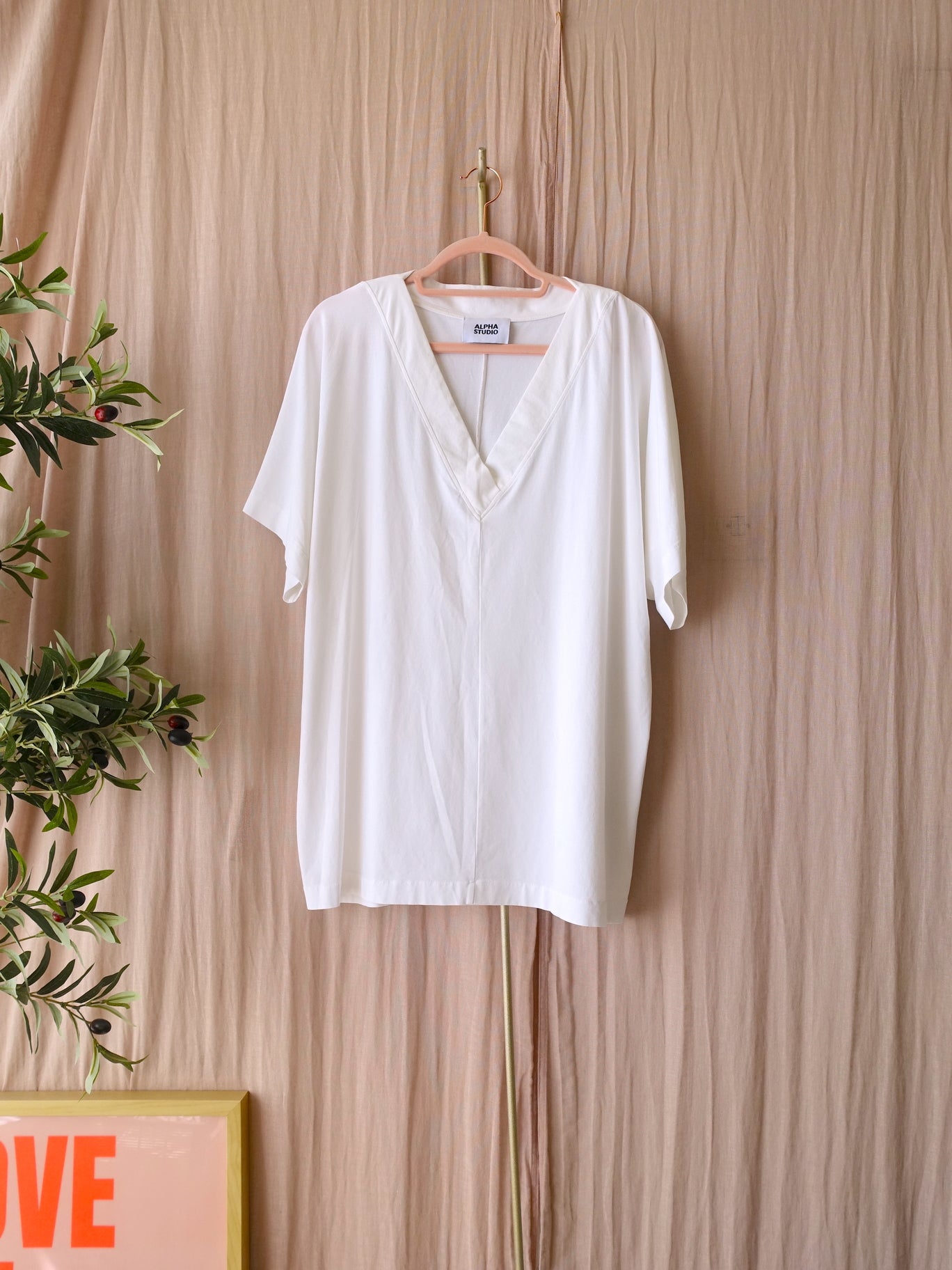 Alpha Studio premium v-neck t-shirt in jersey wit