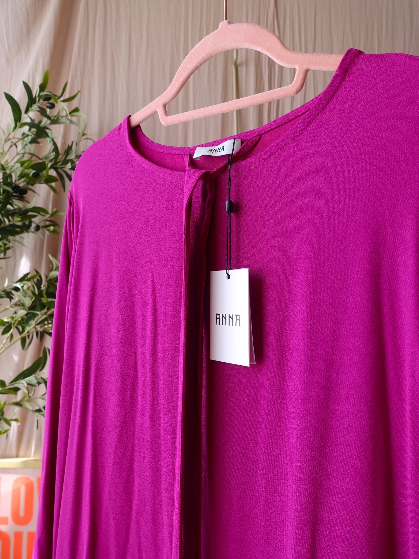 ANNA midi belted viscose jurk magenta