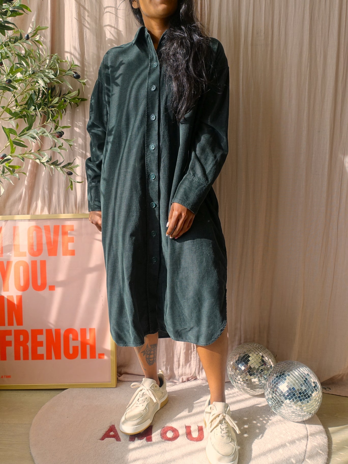 COS relaxed fit midi corduroy jurk forest
