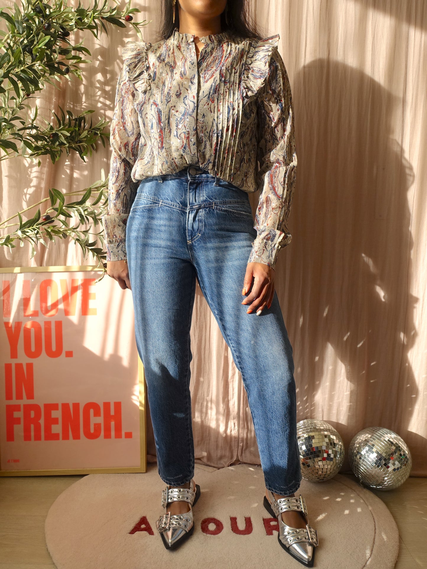 Closed pedal pusher relaxed fit jeans indigo