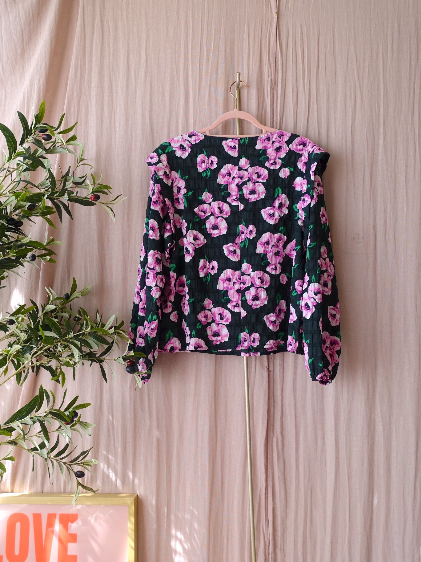 Coco Bella seersucker floral top forrest / pink