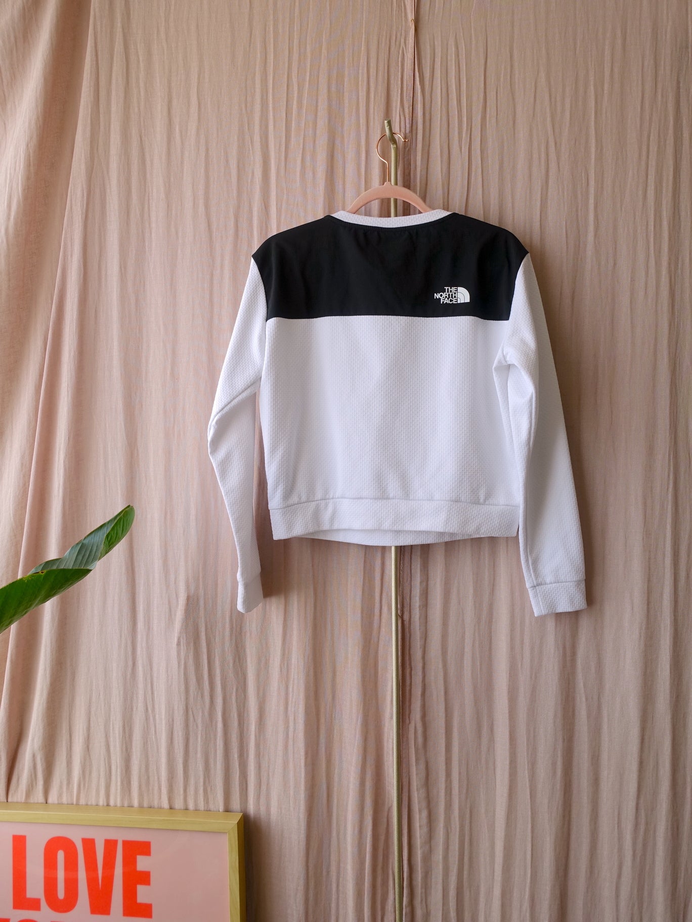 The North Face cropped mesh sweater wit / zwart