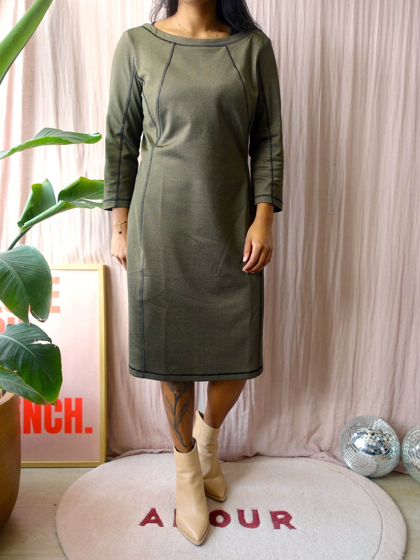 Expresso shiny midi jurk golden forrest