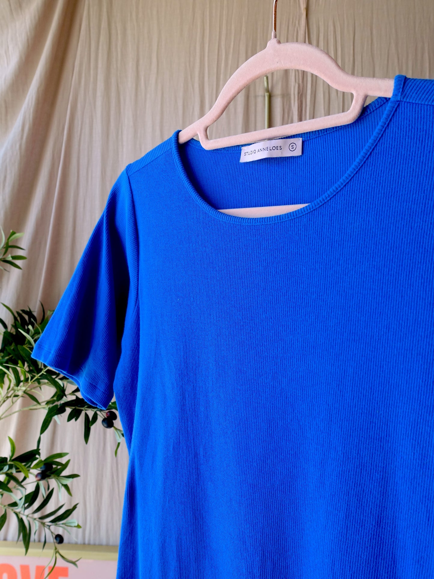 Studio Anneloes rib stretch cotton tee kobalt