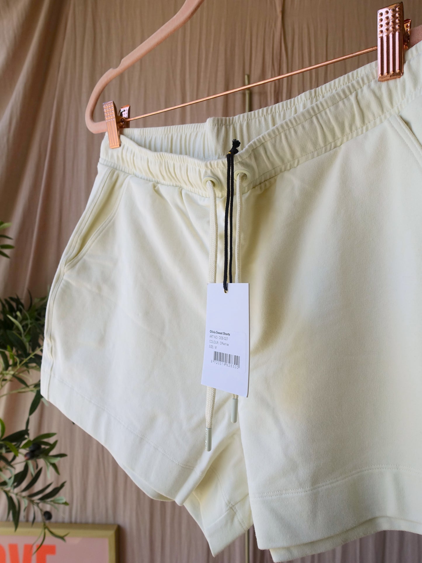 Deblon Sports olivia organic cotton sweat shorts ecru