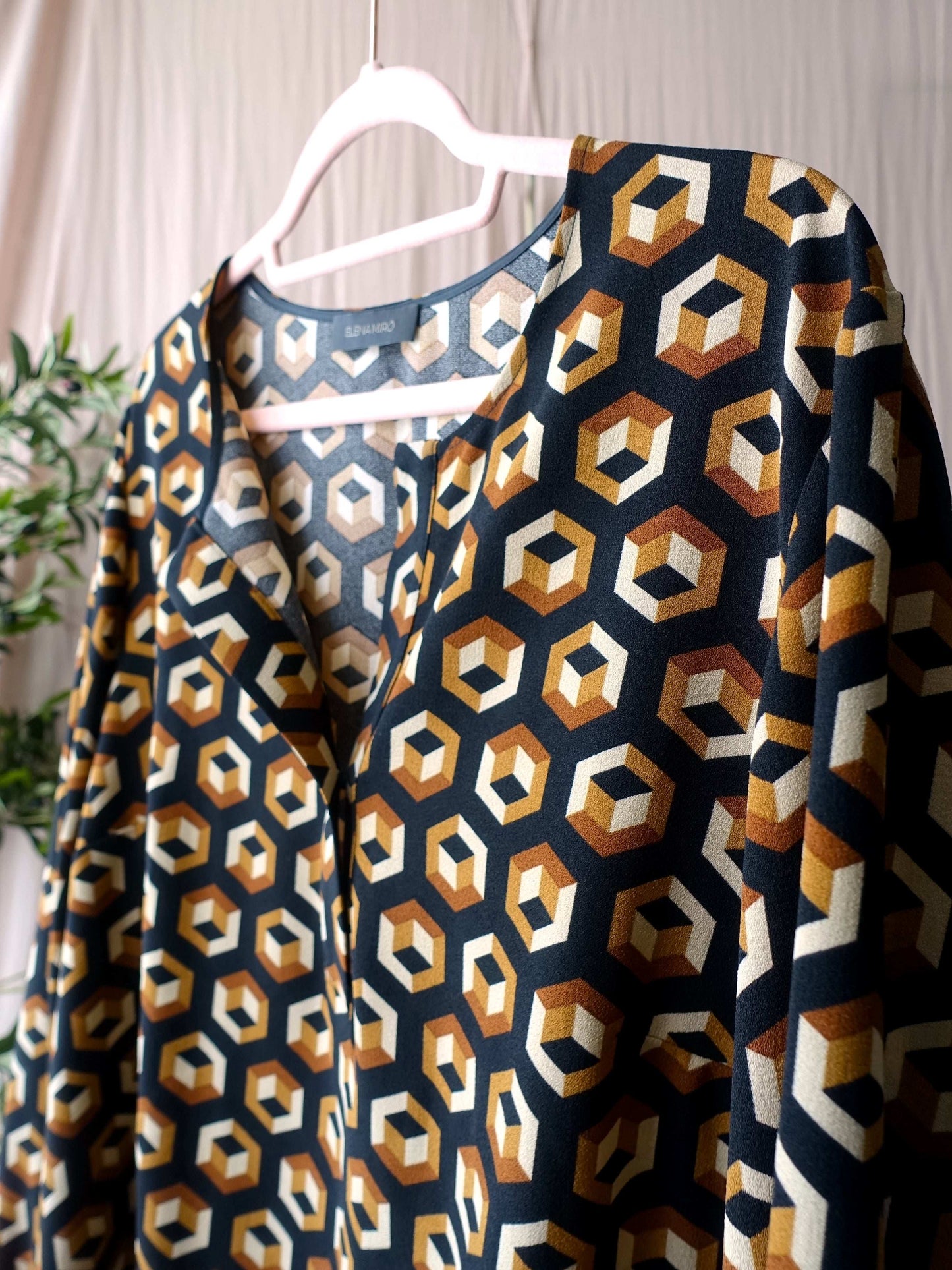 Elena Mirò graphic print top cognac / zwart
