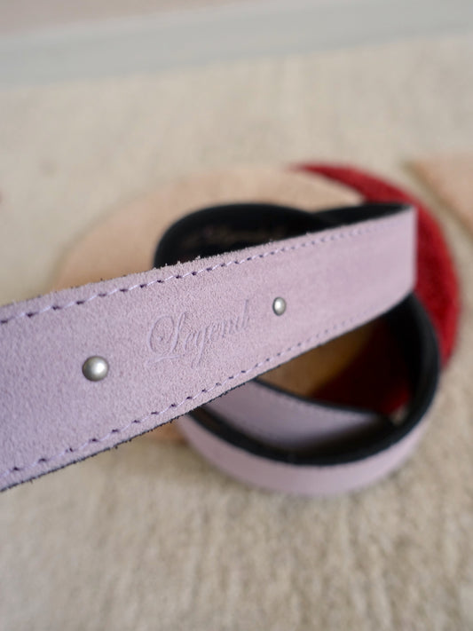 Legend small suède riem lilac snow