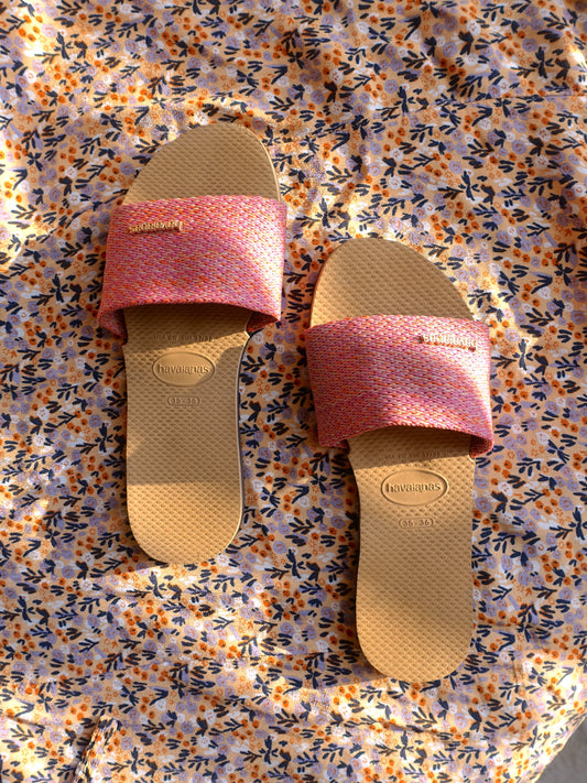 Havaianas You Trancoso Premium slippers poppy pink