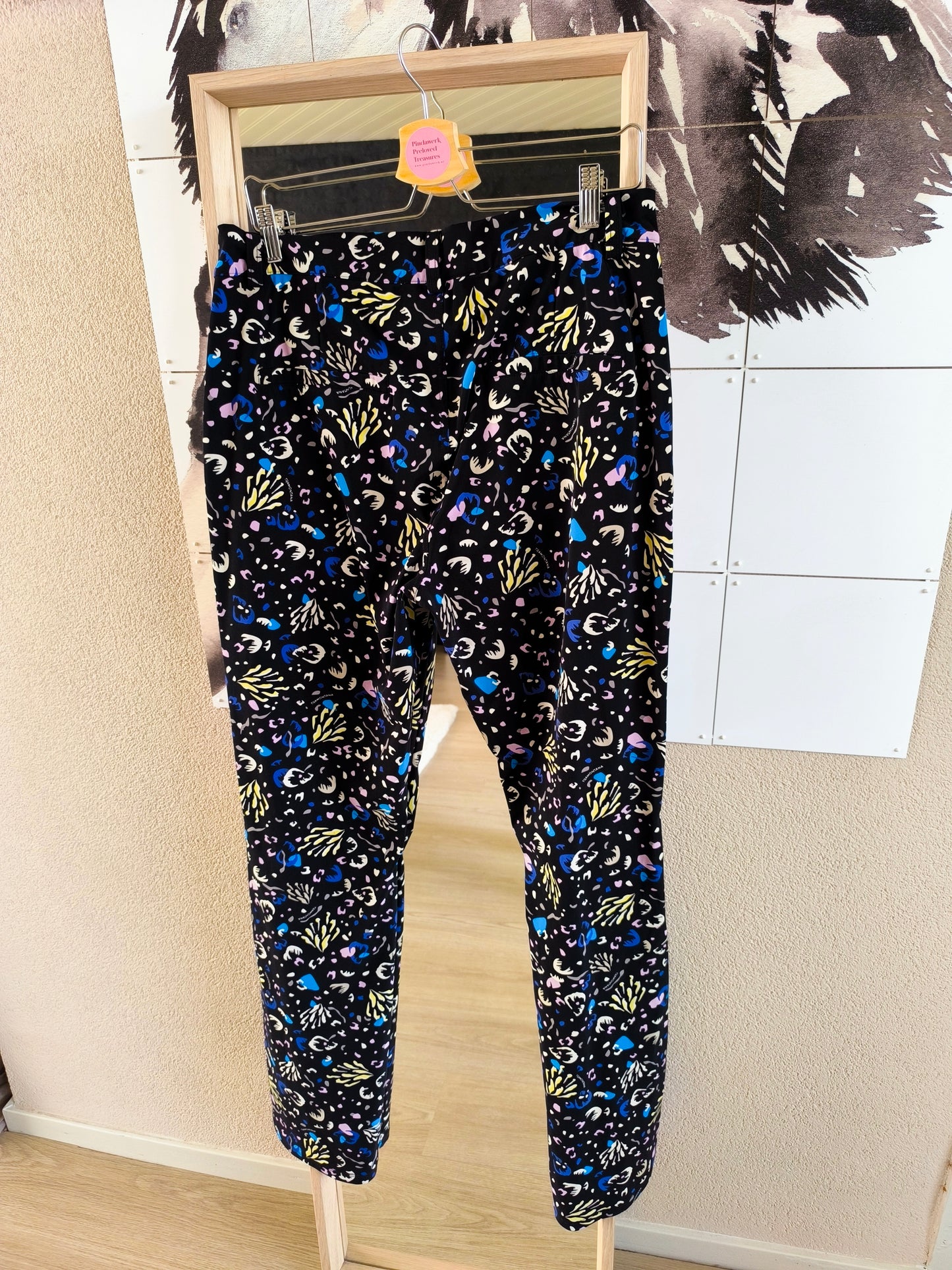 Tramontana travel quality flare pants