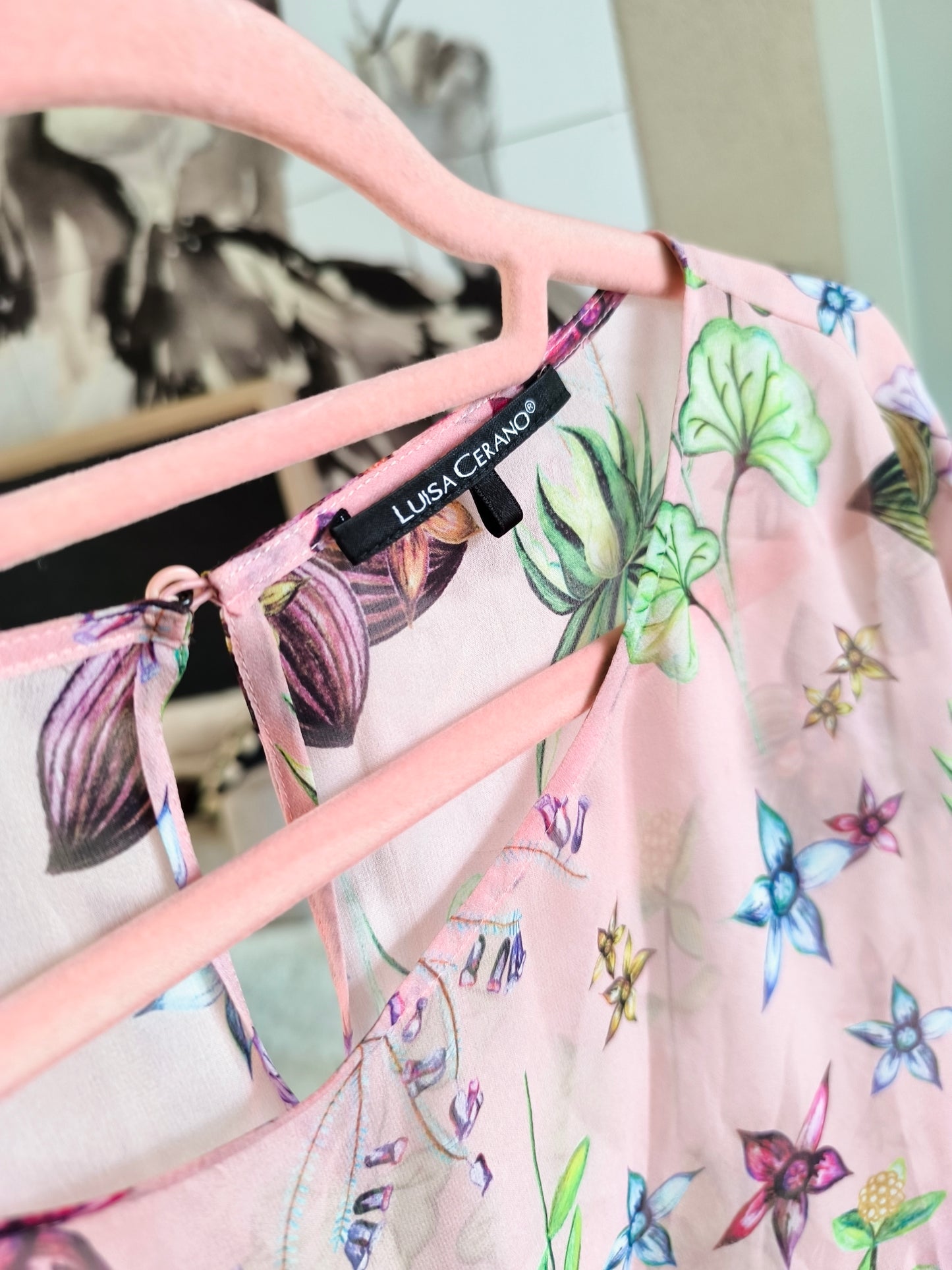 Luisa Cerano 100% silk floral top