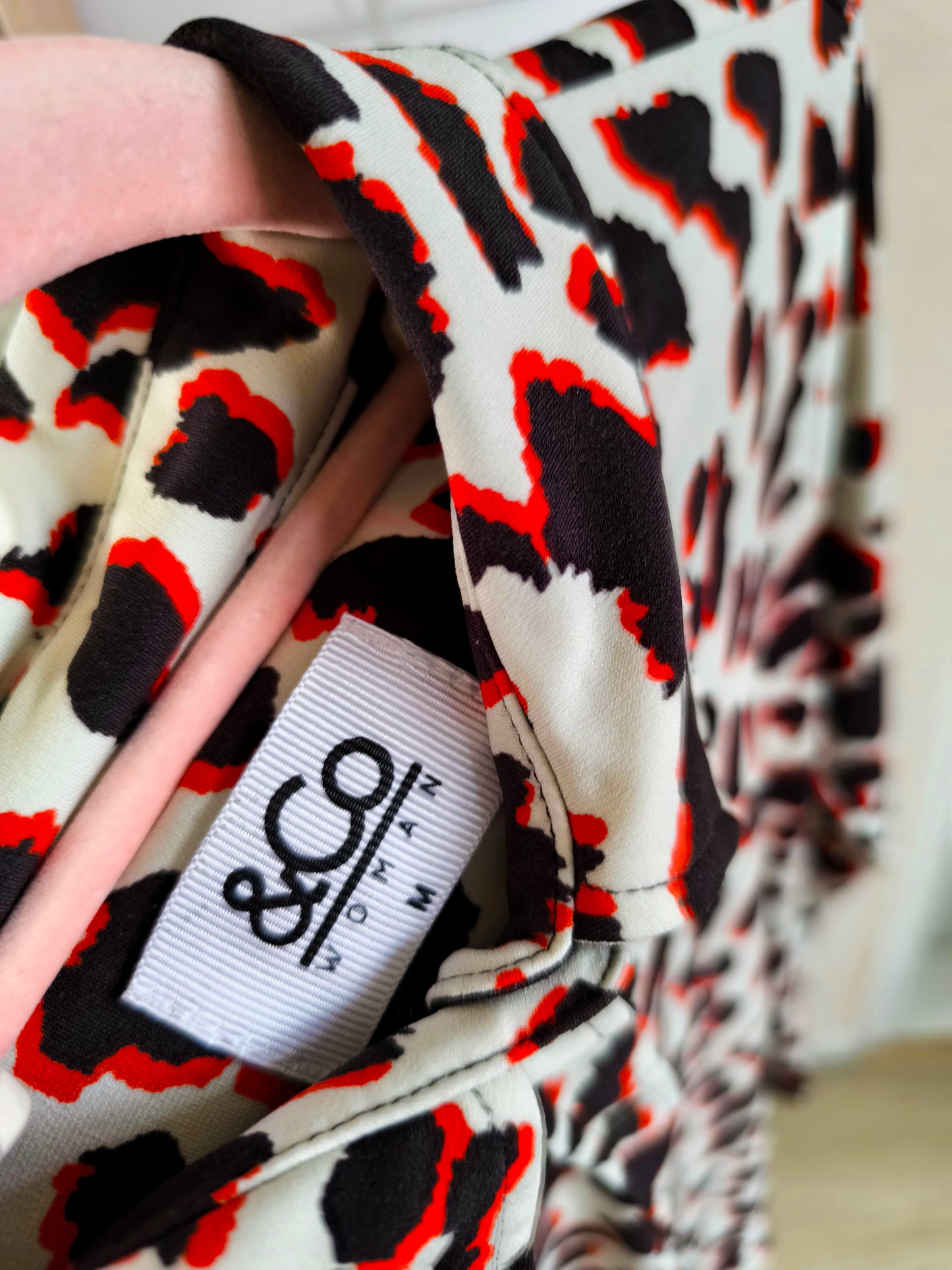Andco Woman travel quality animal print blouse