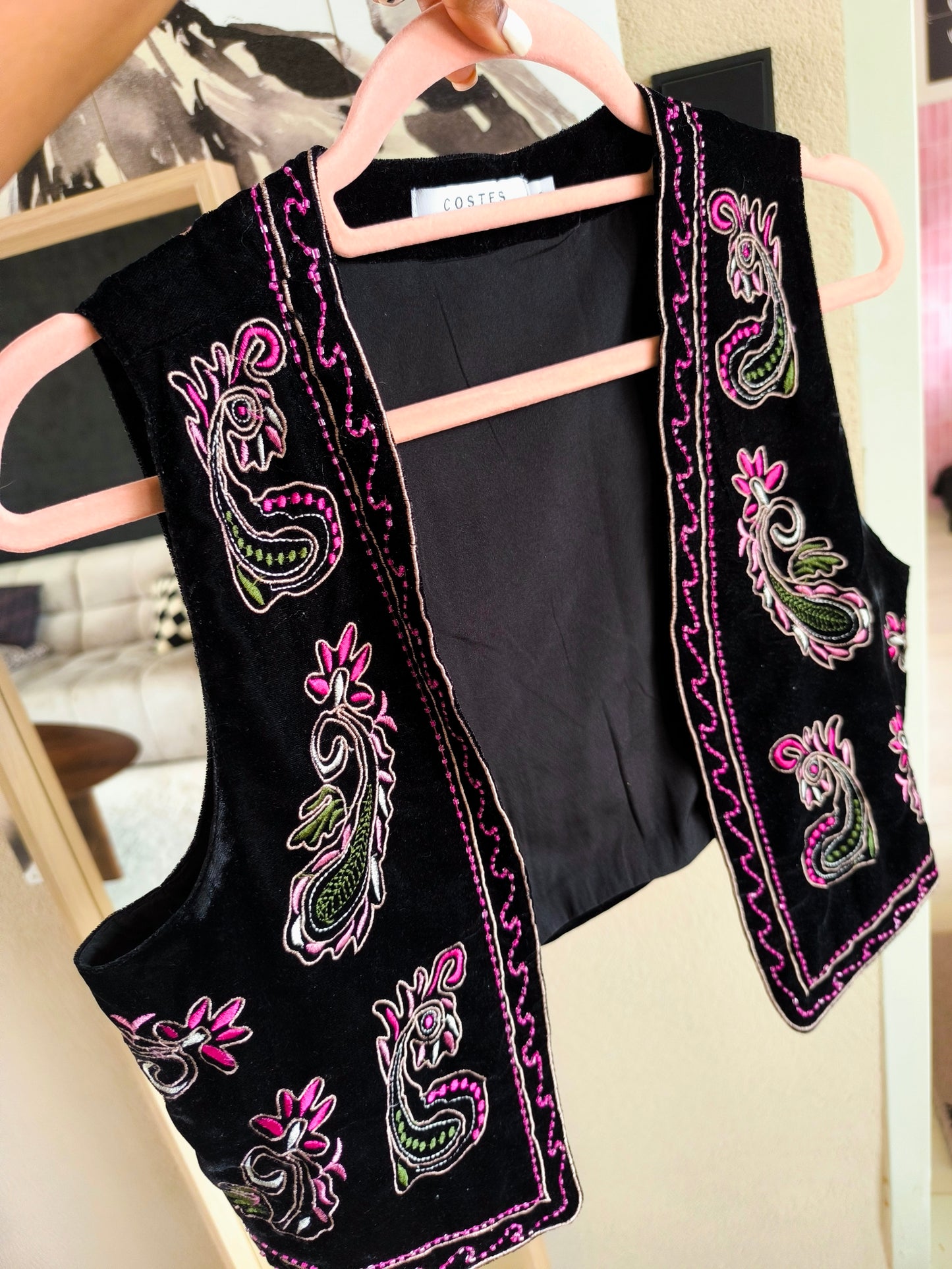 Costes velvet embroidered gilet zwart