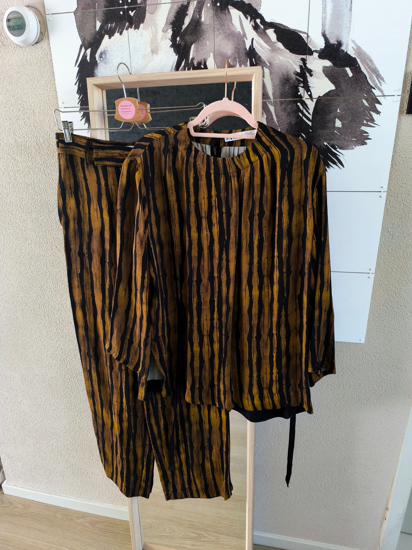 Zara Studio co-ord powersuit cognac (top + broek)
