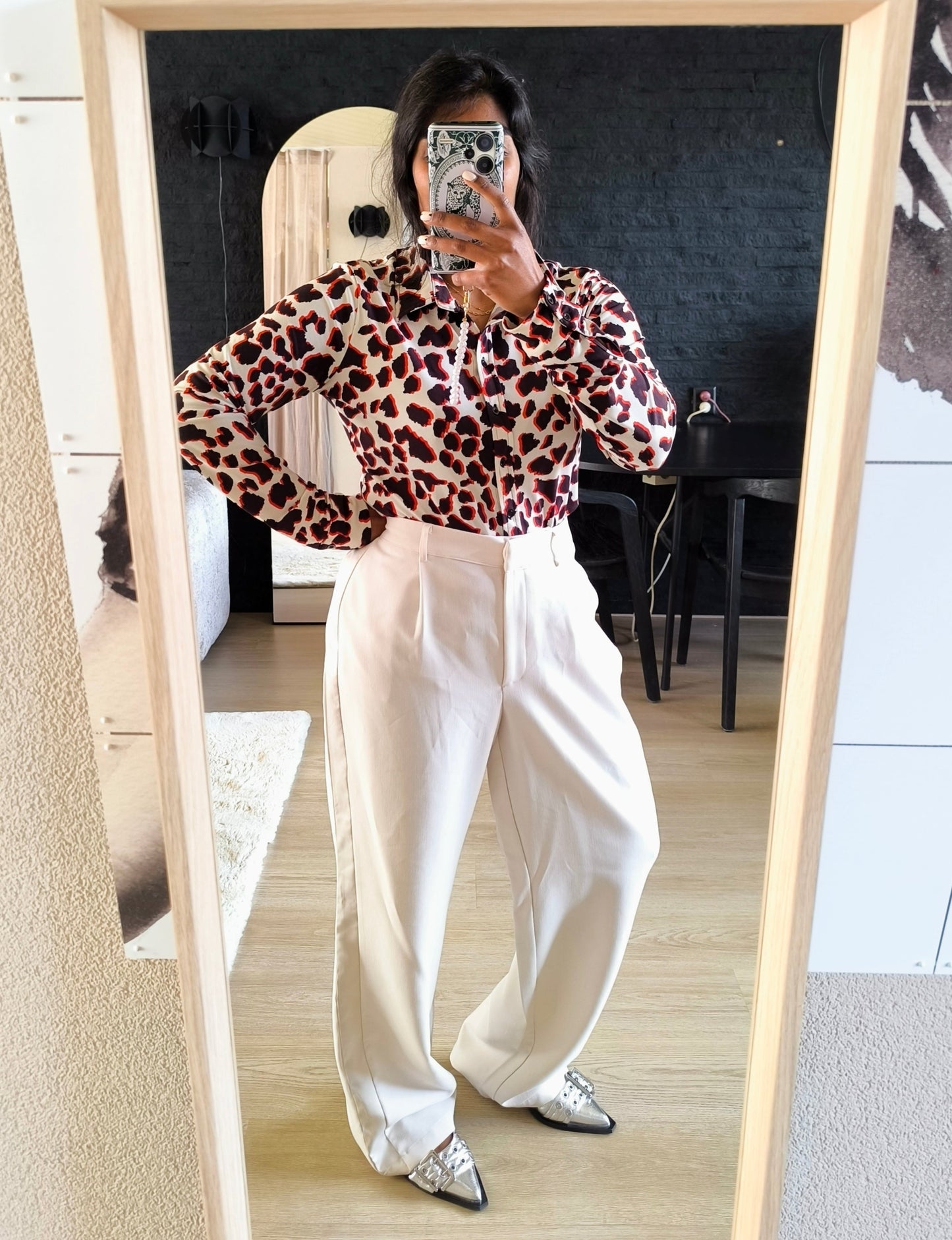 Andco Woman travel quality animal print blouse