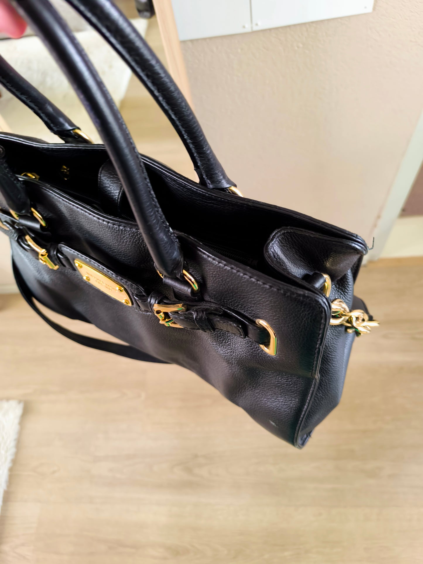 Michael Kors Hamilton east west large soft leather satchel tote black