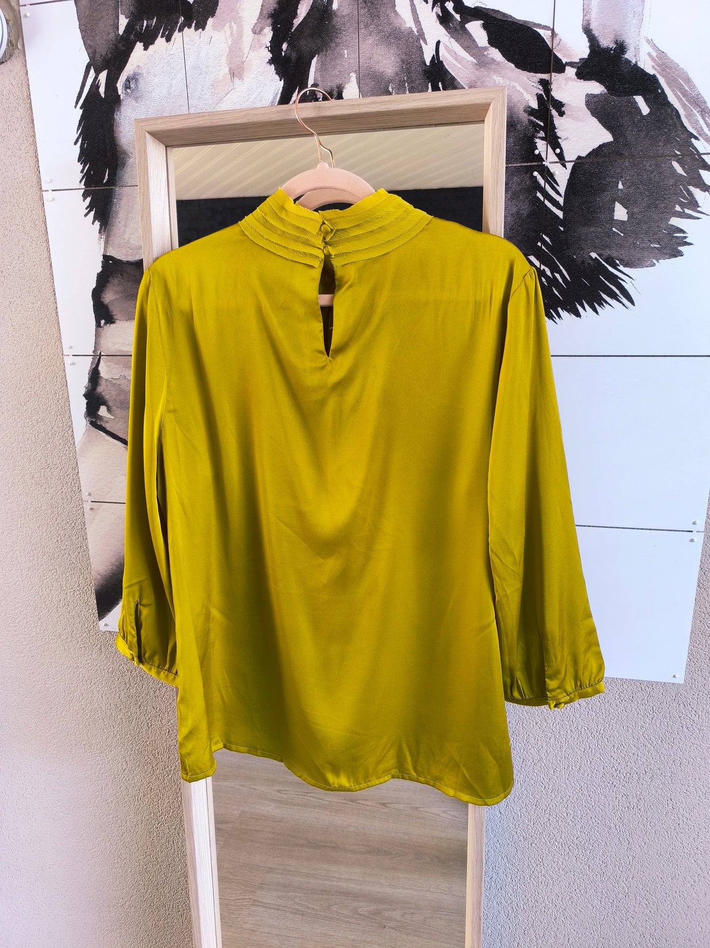 Tramontana satin collar top golden ochre
