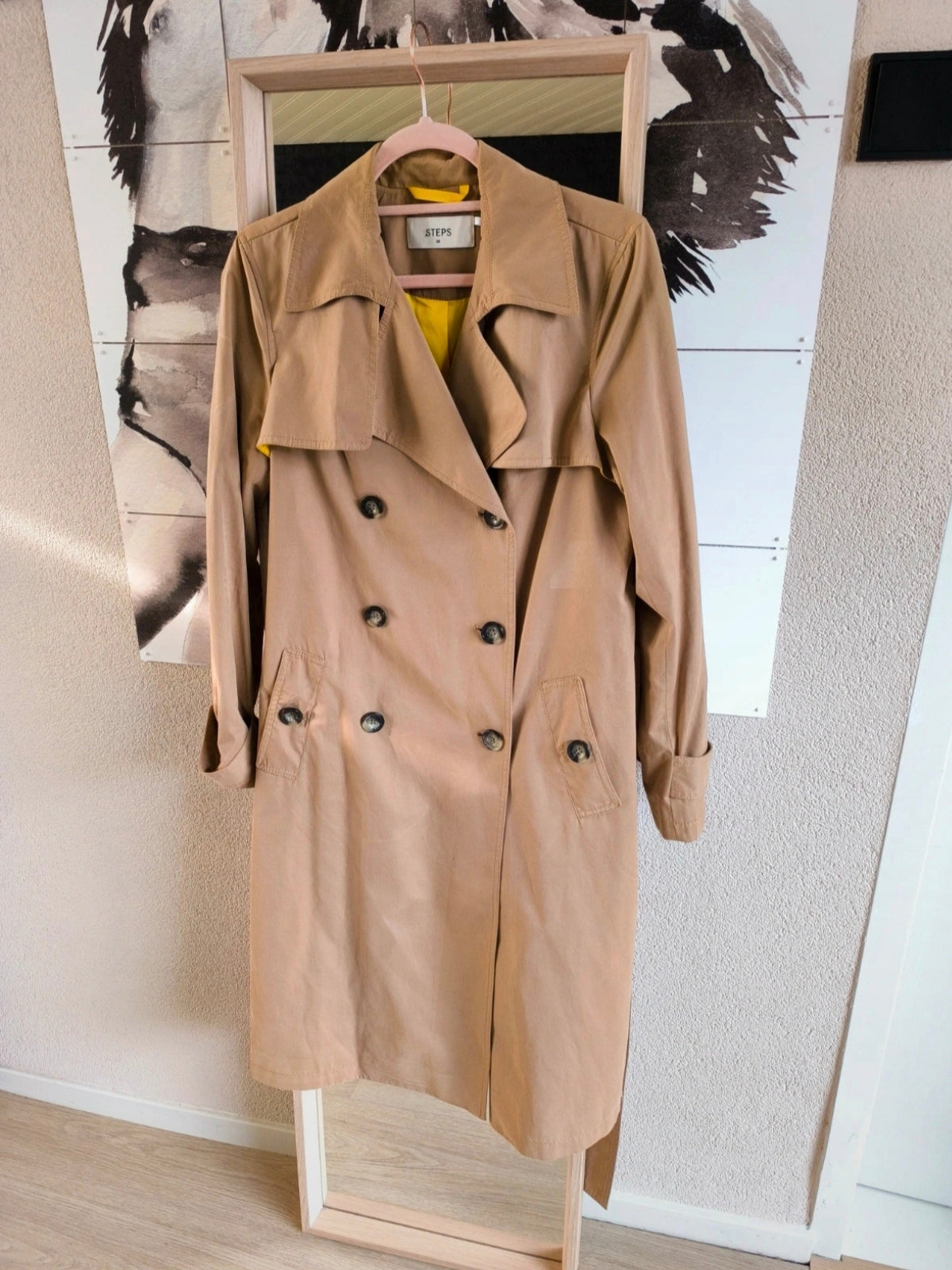 Steps the camel trenchcoat