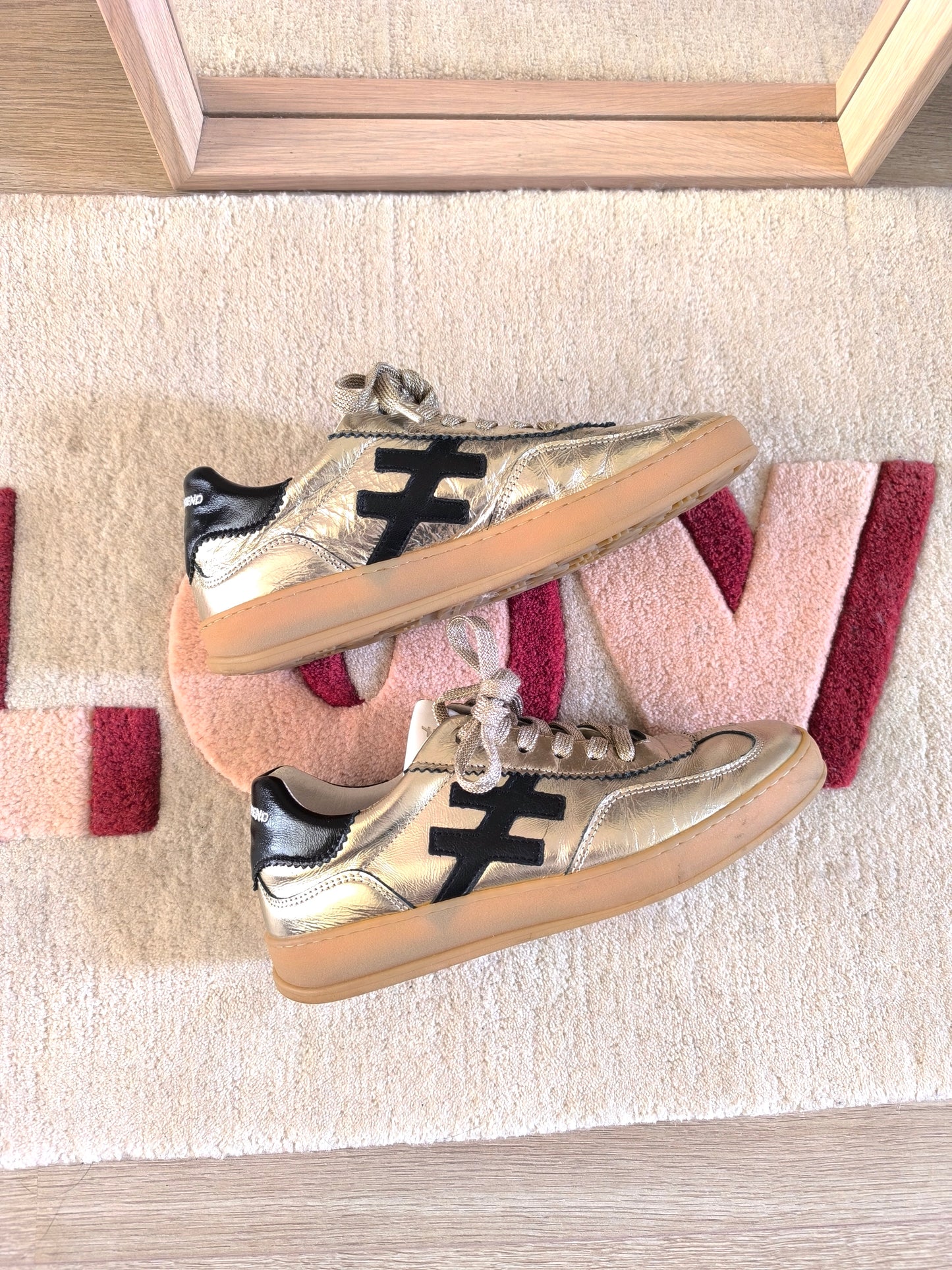 Another Trend Iconic sneakers goud