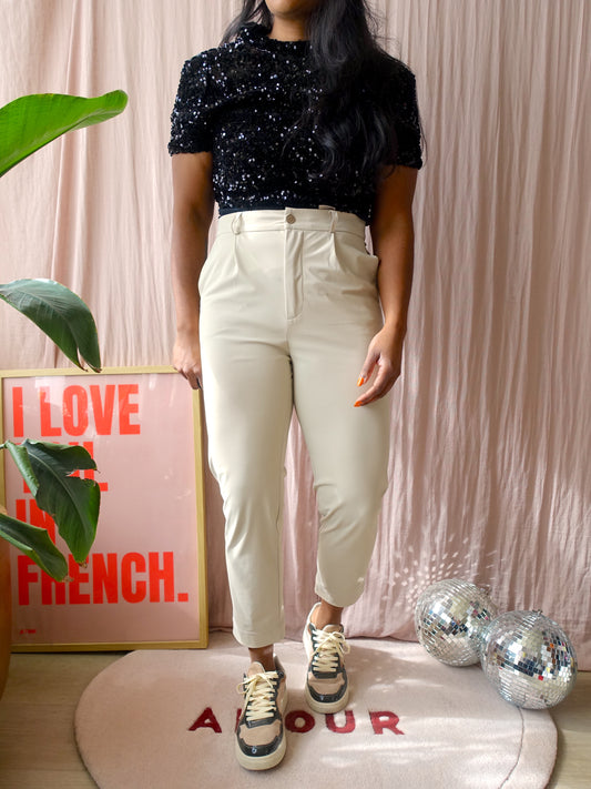 Jane Lushka travelstof cropped pants creme