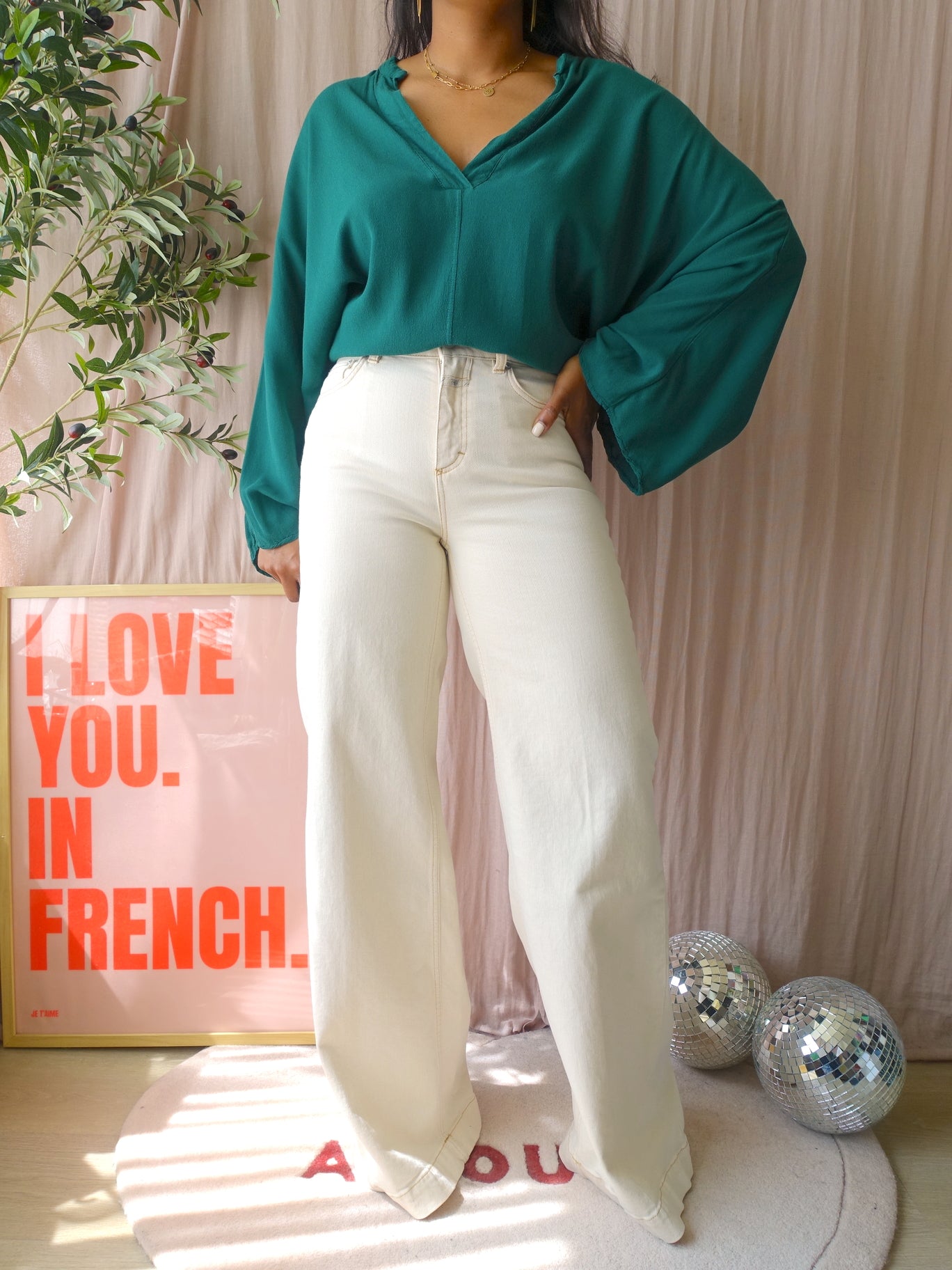 La Fée Maraboutée batwing top posy green