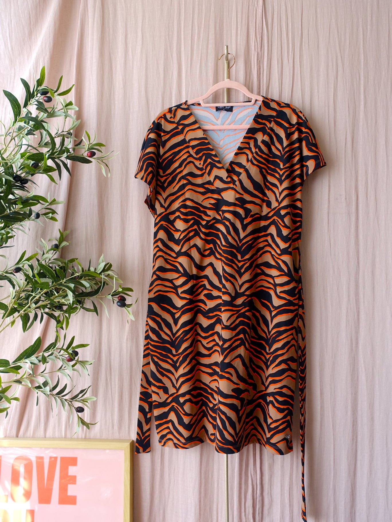 Lady Day travelstof eden zebra sunrise jurk