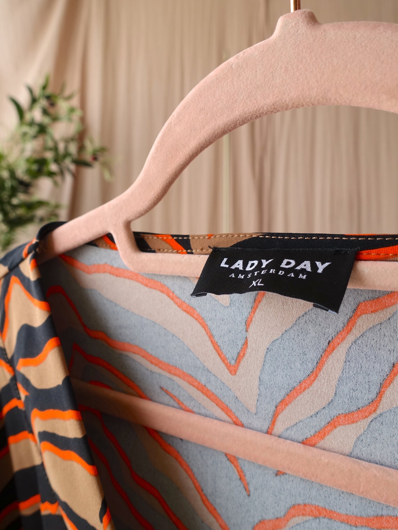 Lady Day travelstof eden zebra sunrise jurk