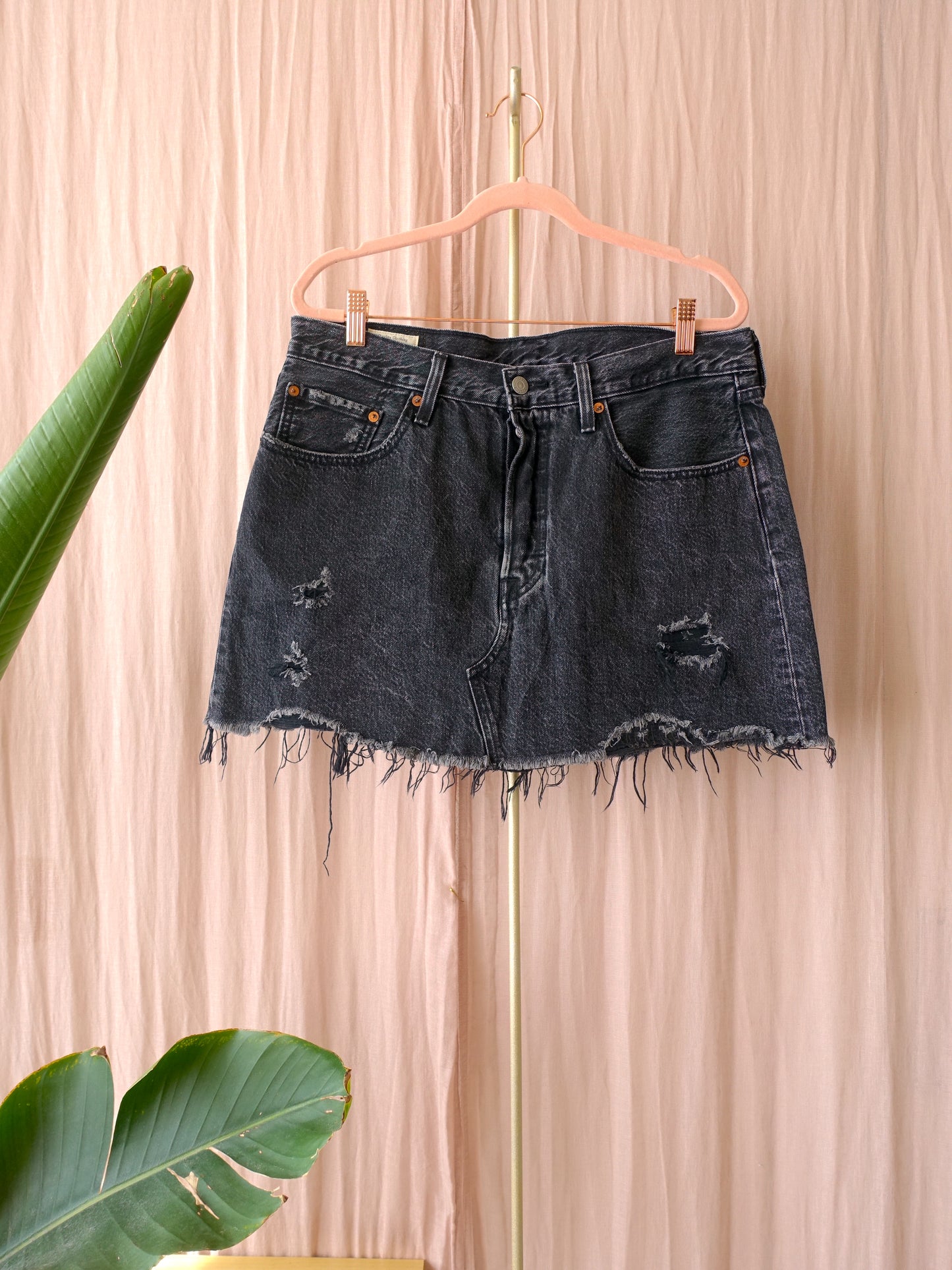 Levi's deconstructed denim skirt antraciet