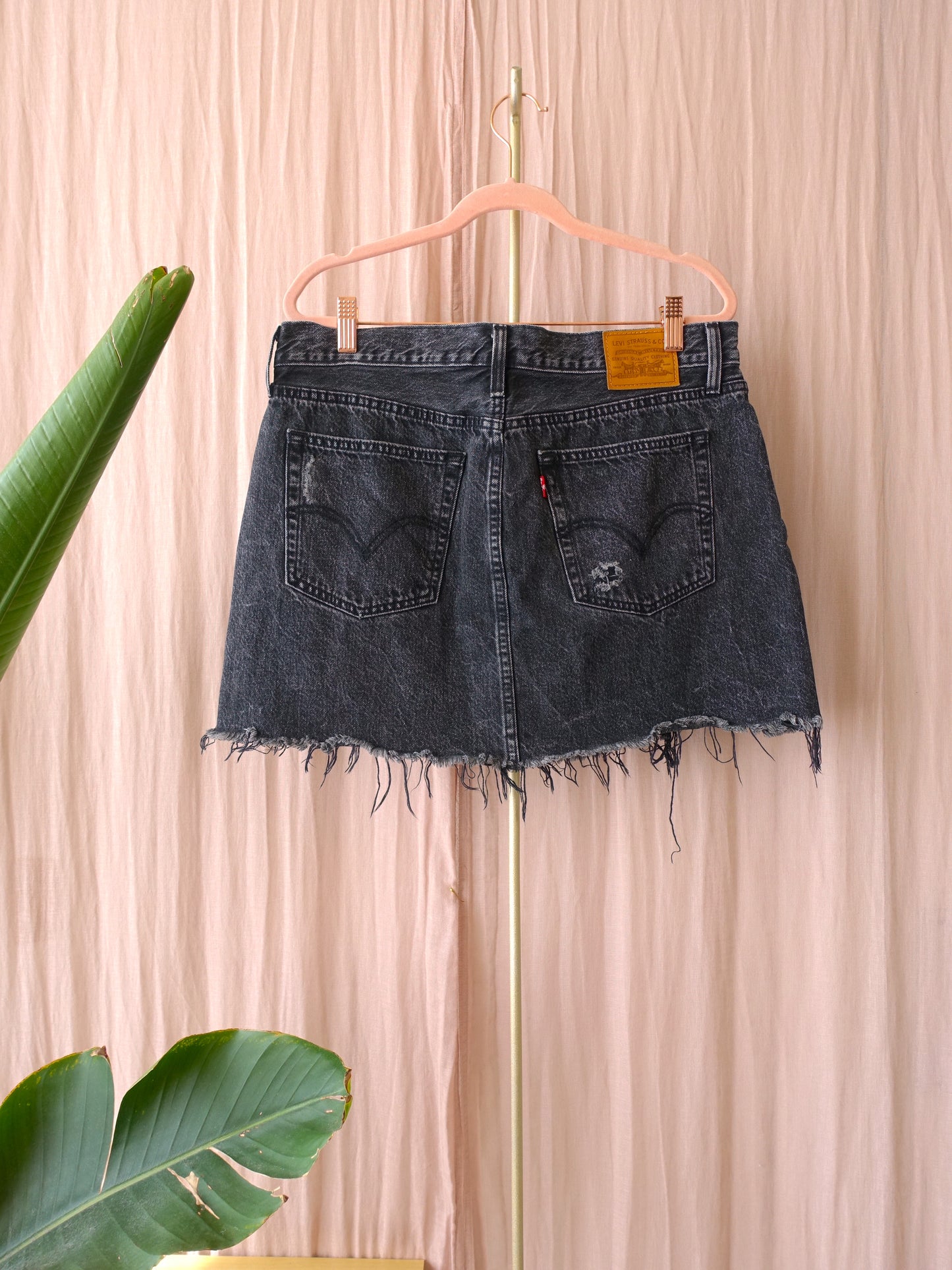 Levi's deconstructed denim skirt antraciet