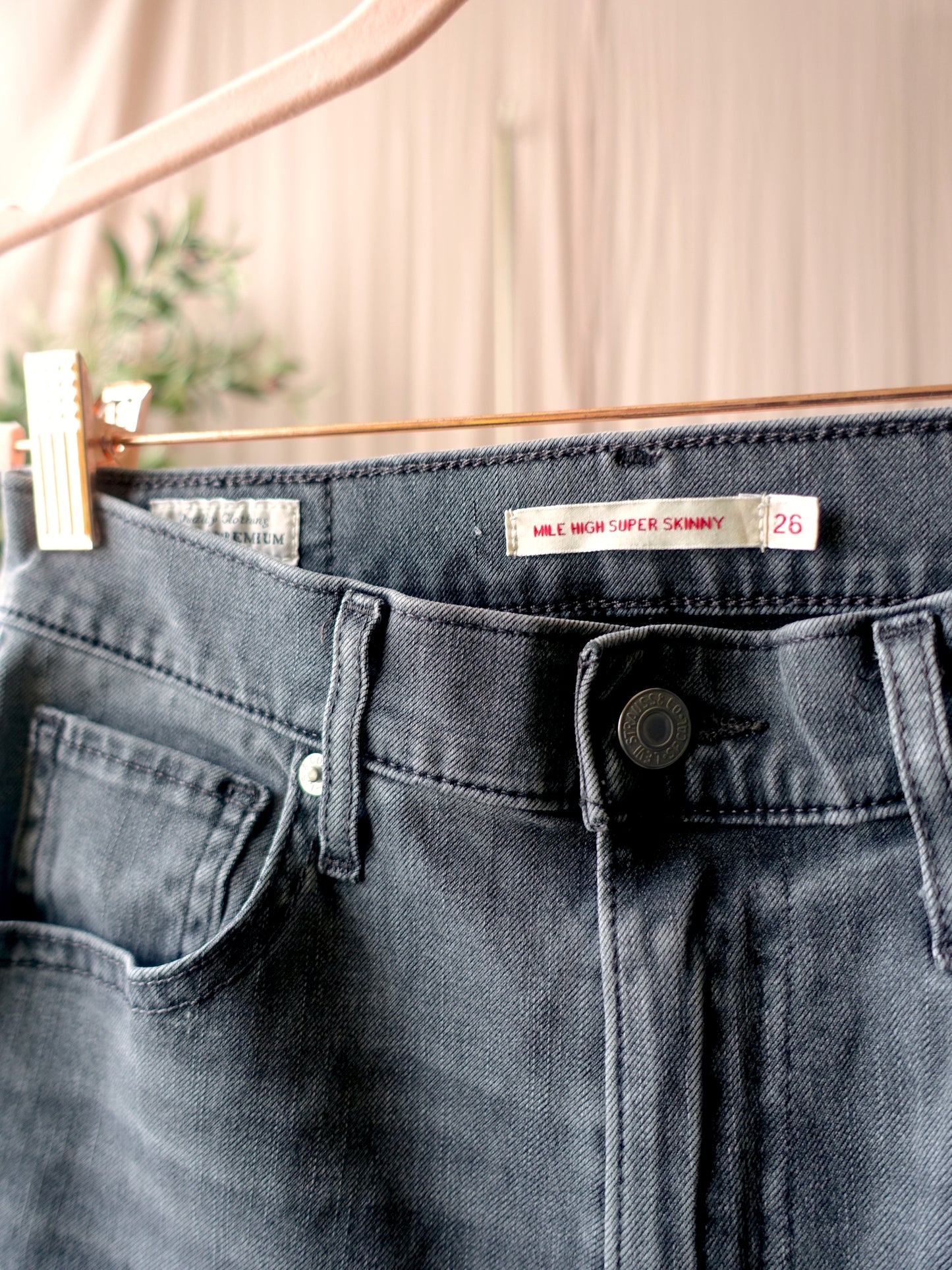 Levi's mile high super skinny jeans mid grey
