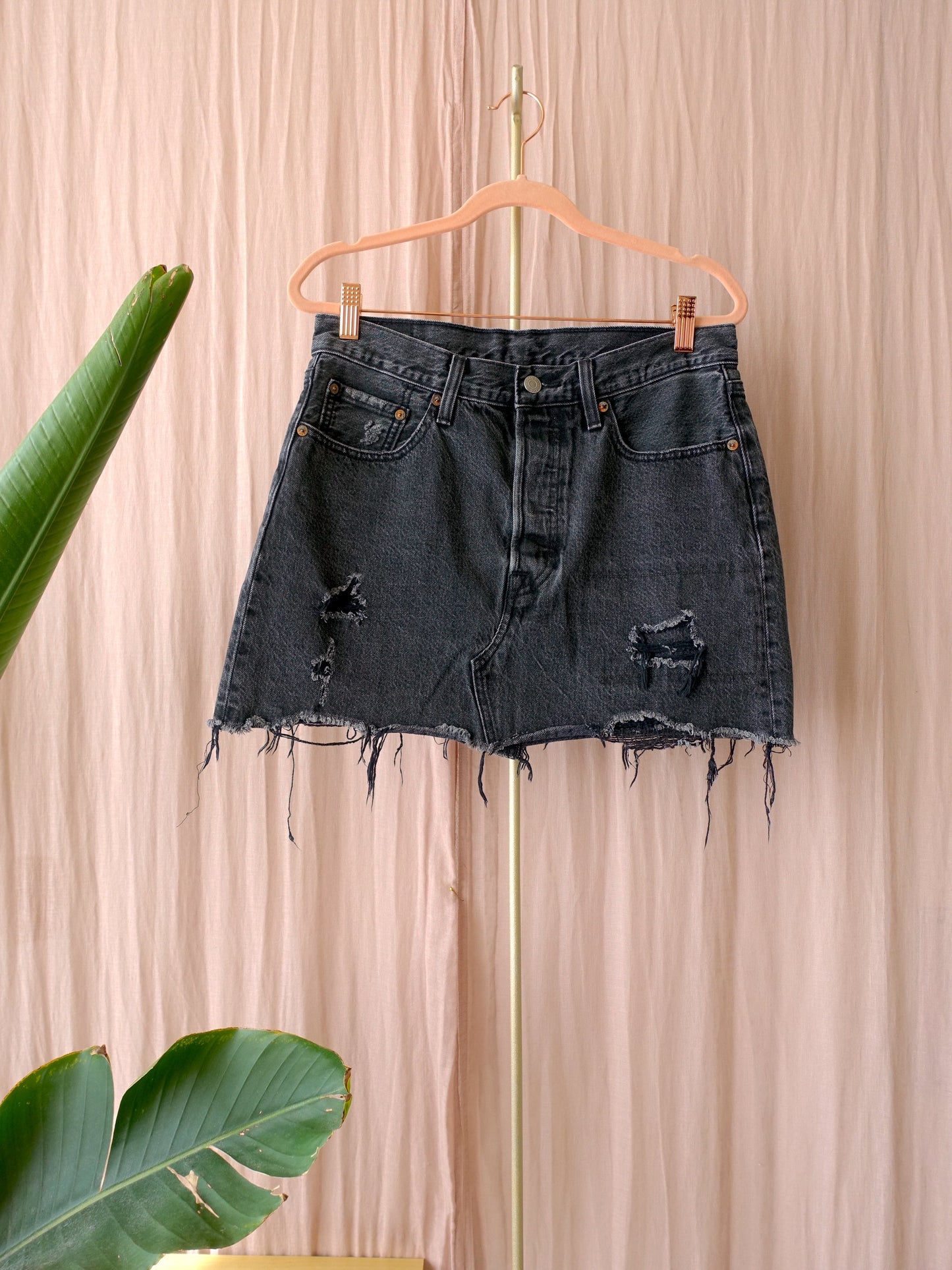 Levi's deconstructed denim skirt antraciet