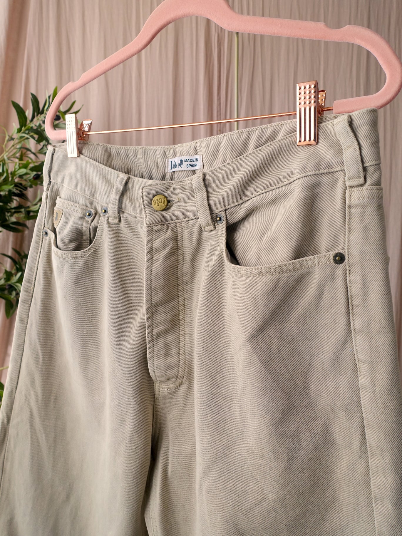 Lois Dana oxford tan omaha worn dad fit jeans