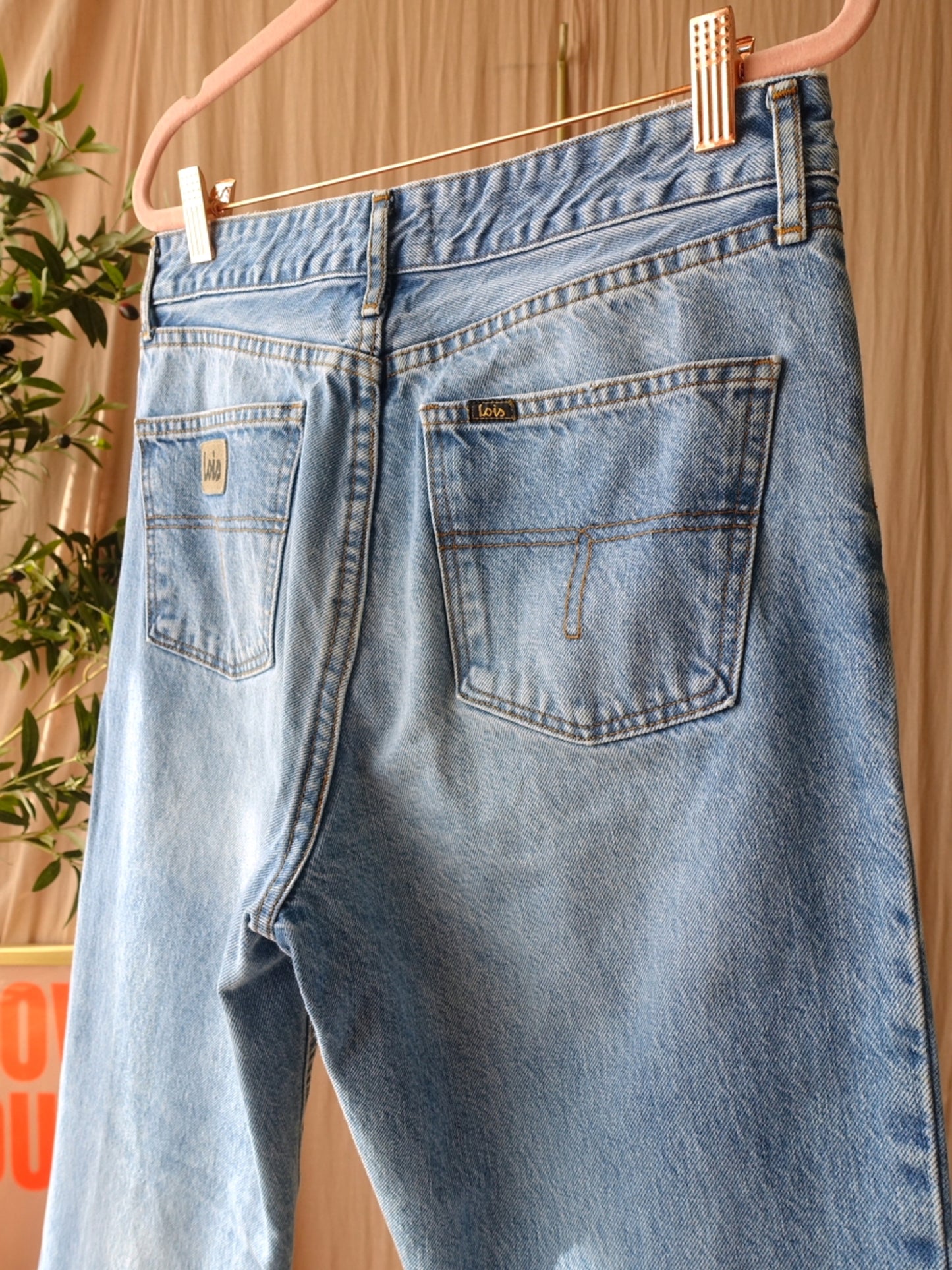 Lois Ninette 90's rigid flare triple stone L34