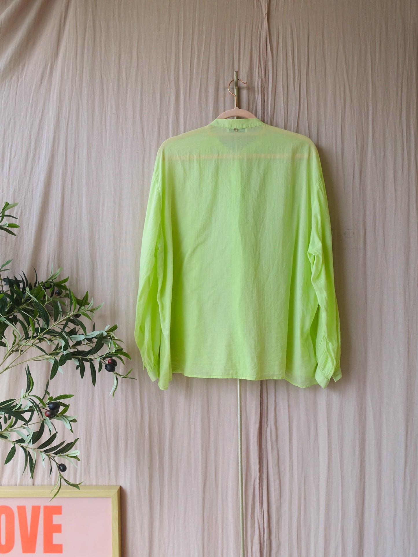 Louis and Mia cotton ruches blouse lime