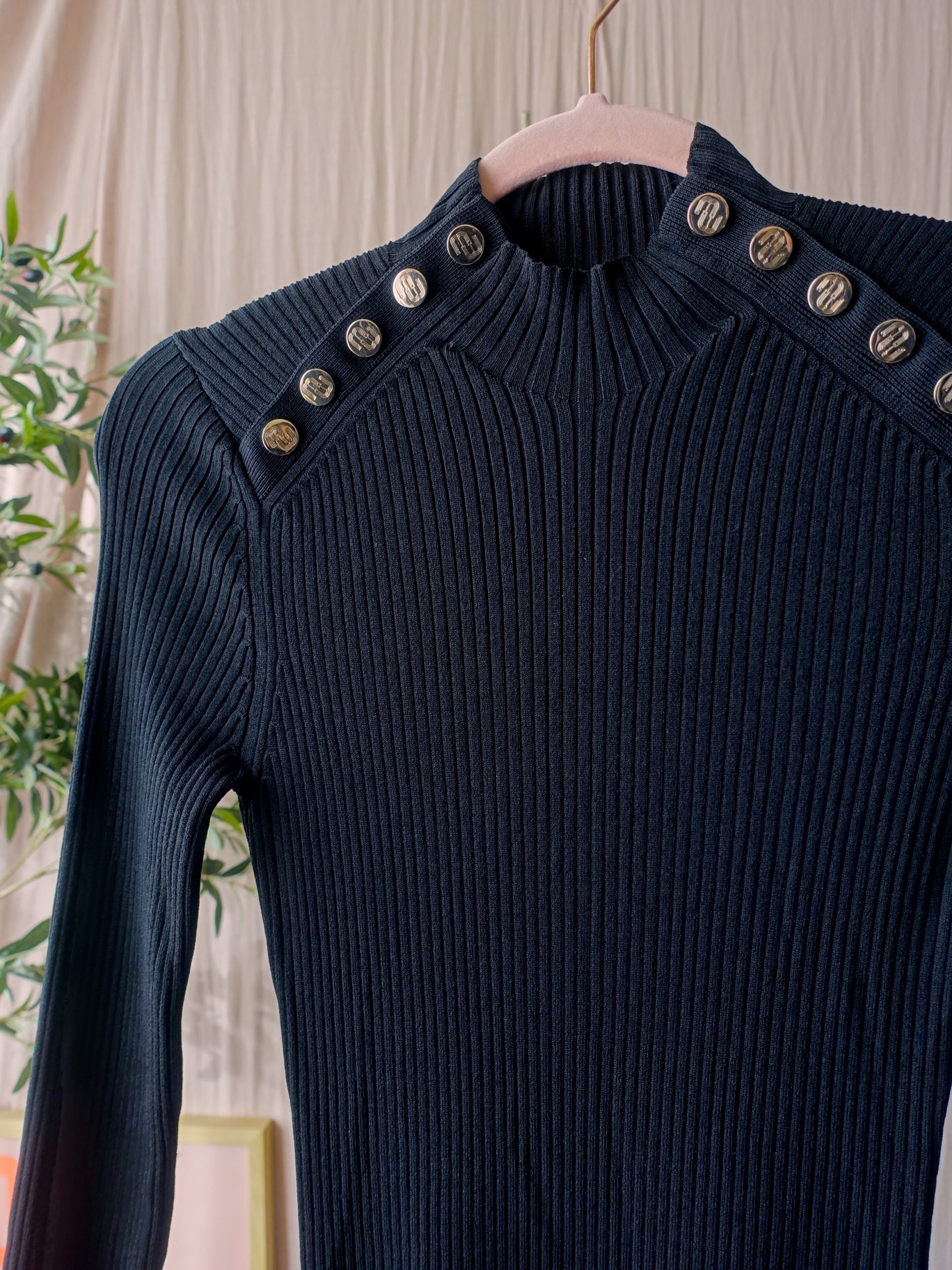 Maje the Parisienne rib knit jurk zwart