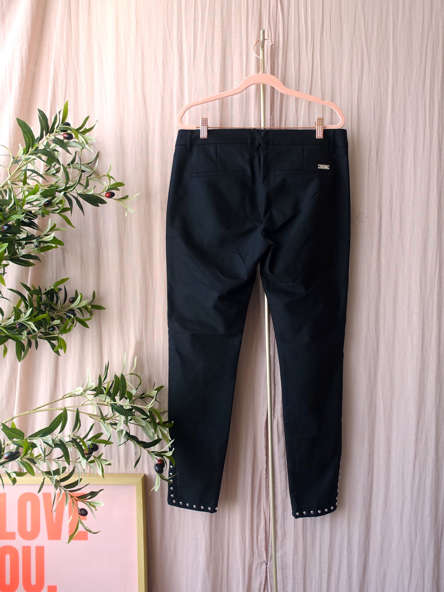 Mos Mosh abbey troks tape pantalon studs zwart