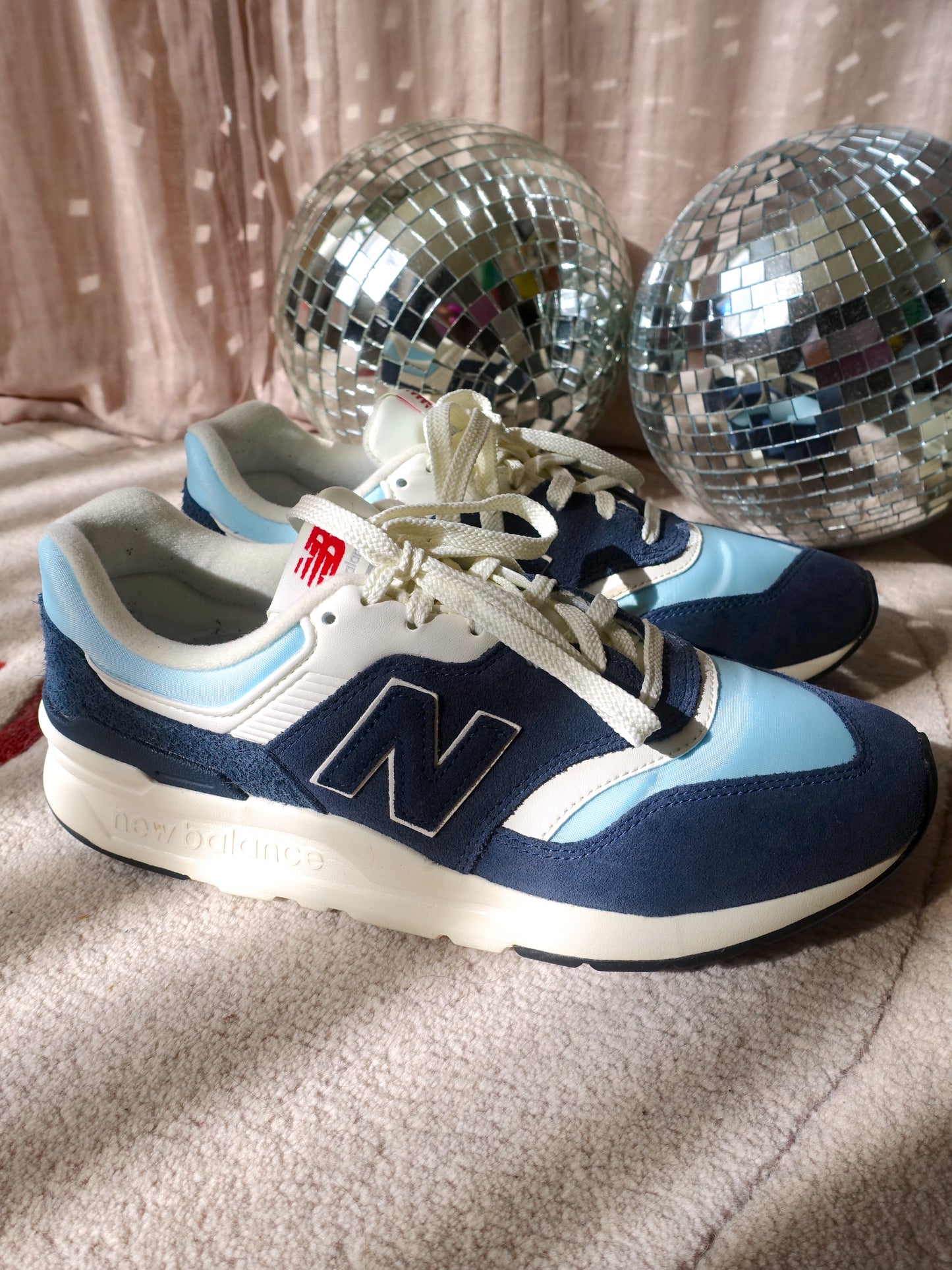 New Balance 997H light blue / navy / white