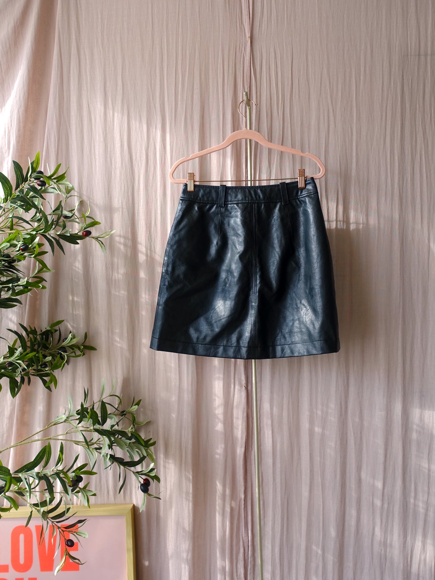 Nikkie high waist vegan leather skirt black