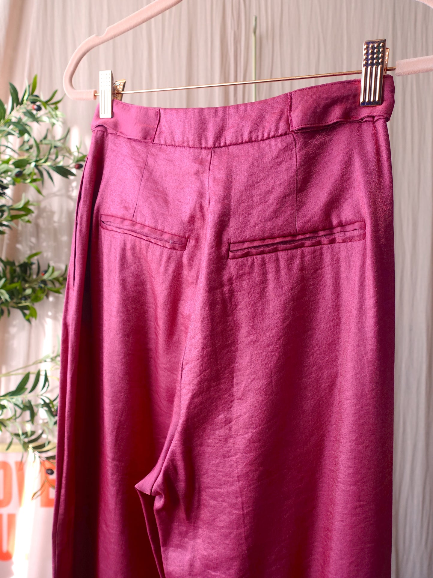 Nikkie high shiny wide leg raspberry pink