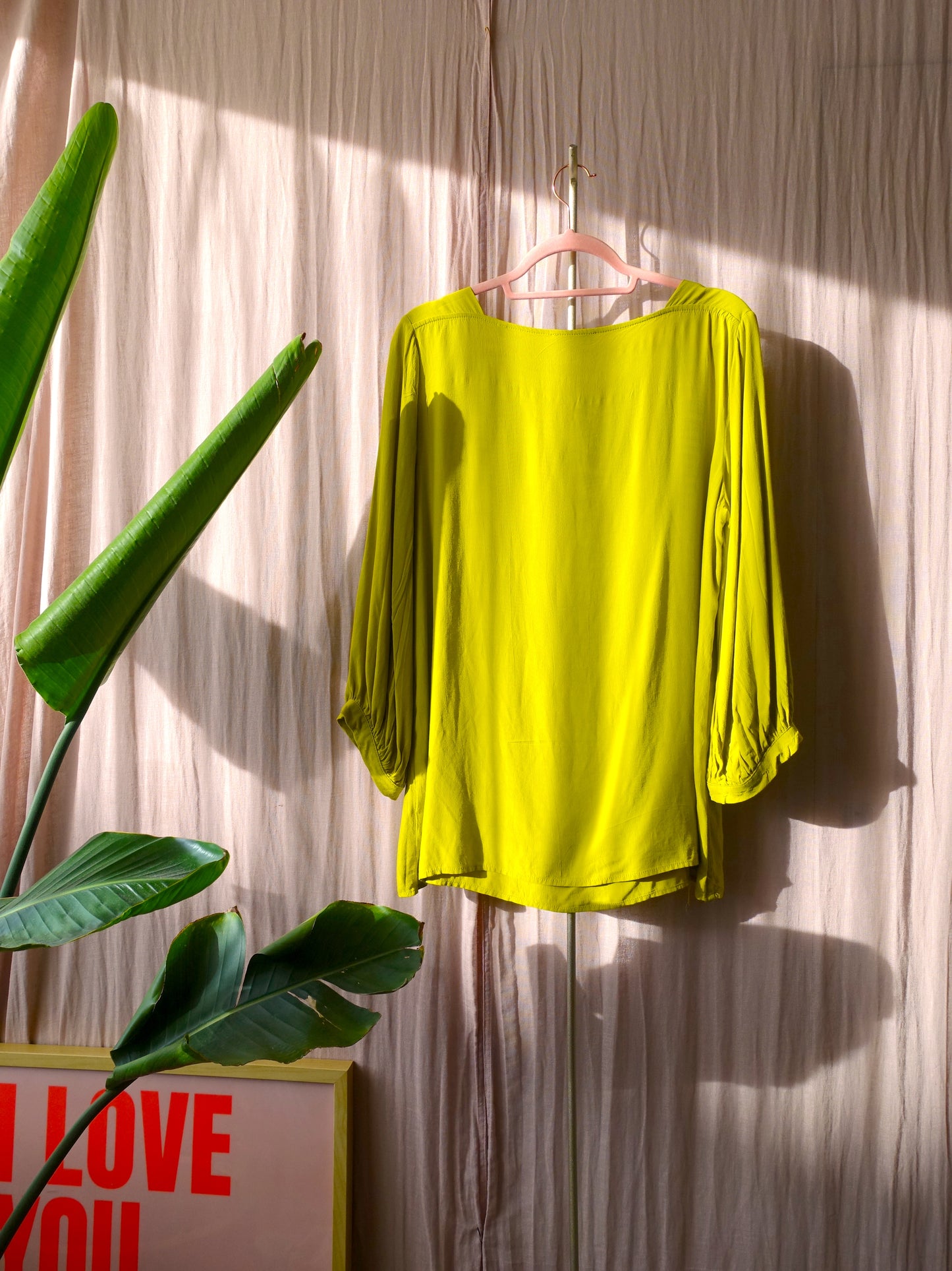 Opus viscose top apple green