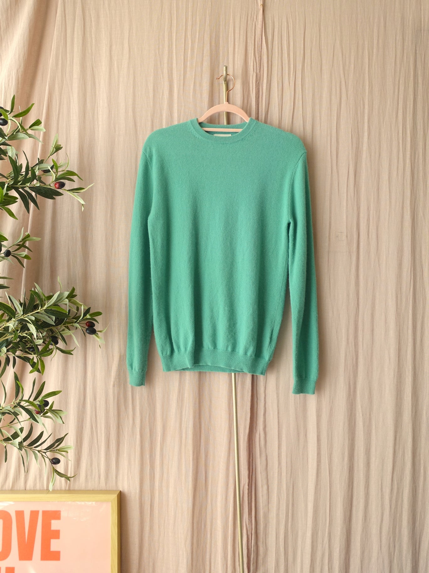 People's Republic Of Cashmere women's fitted roundneck spearmint