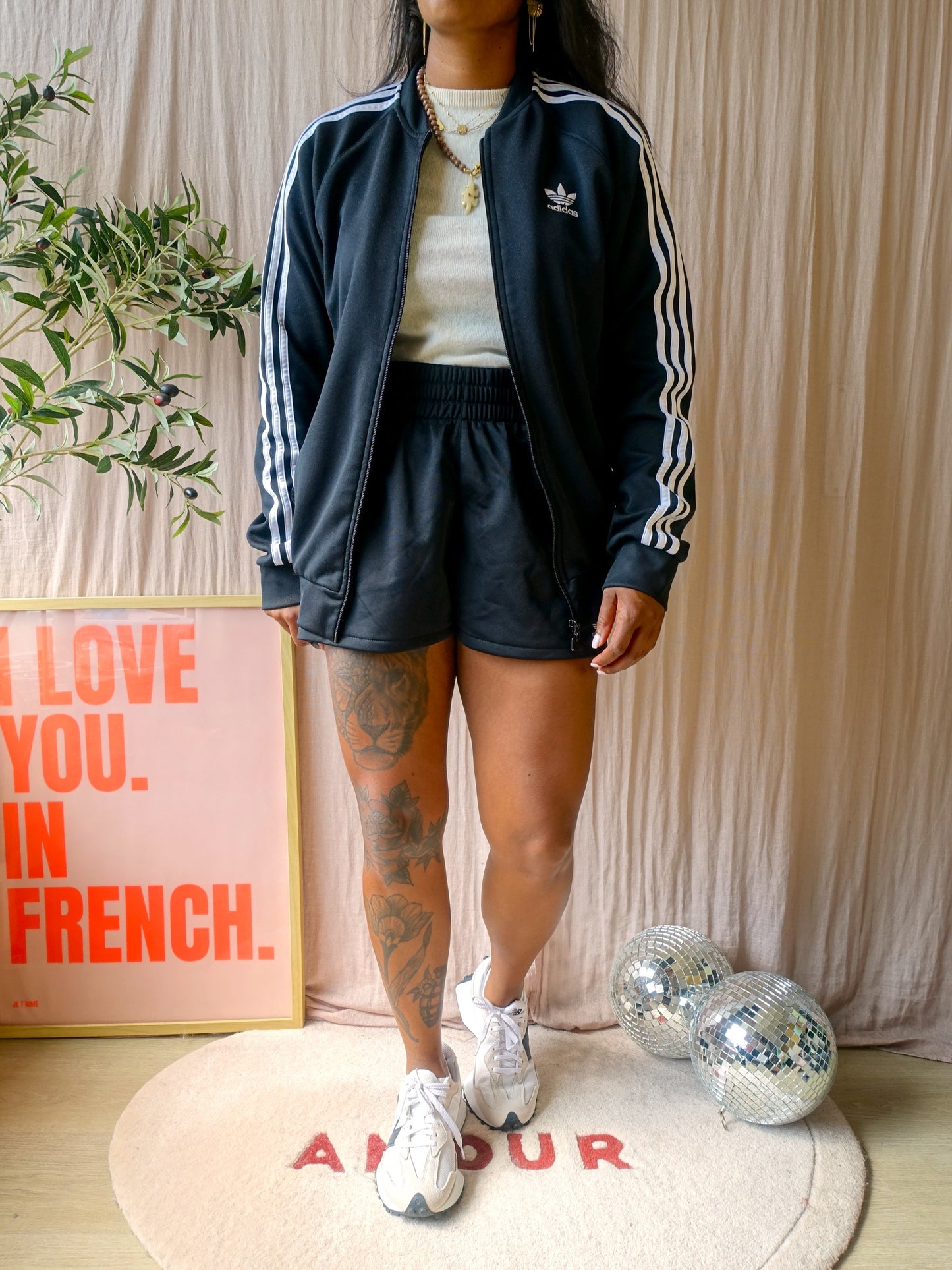 Adidas Firebird relaxed fit short zwart