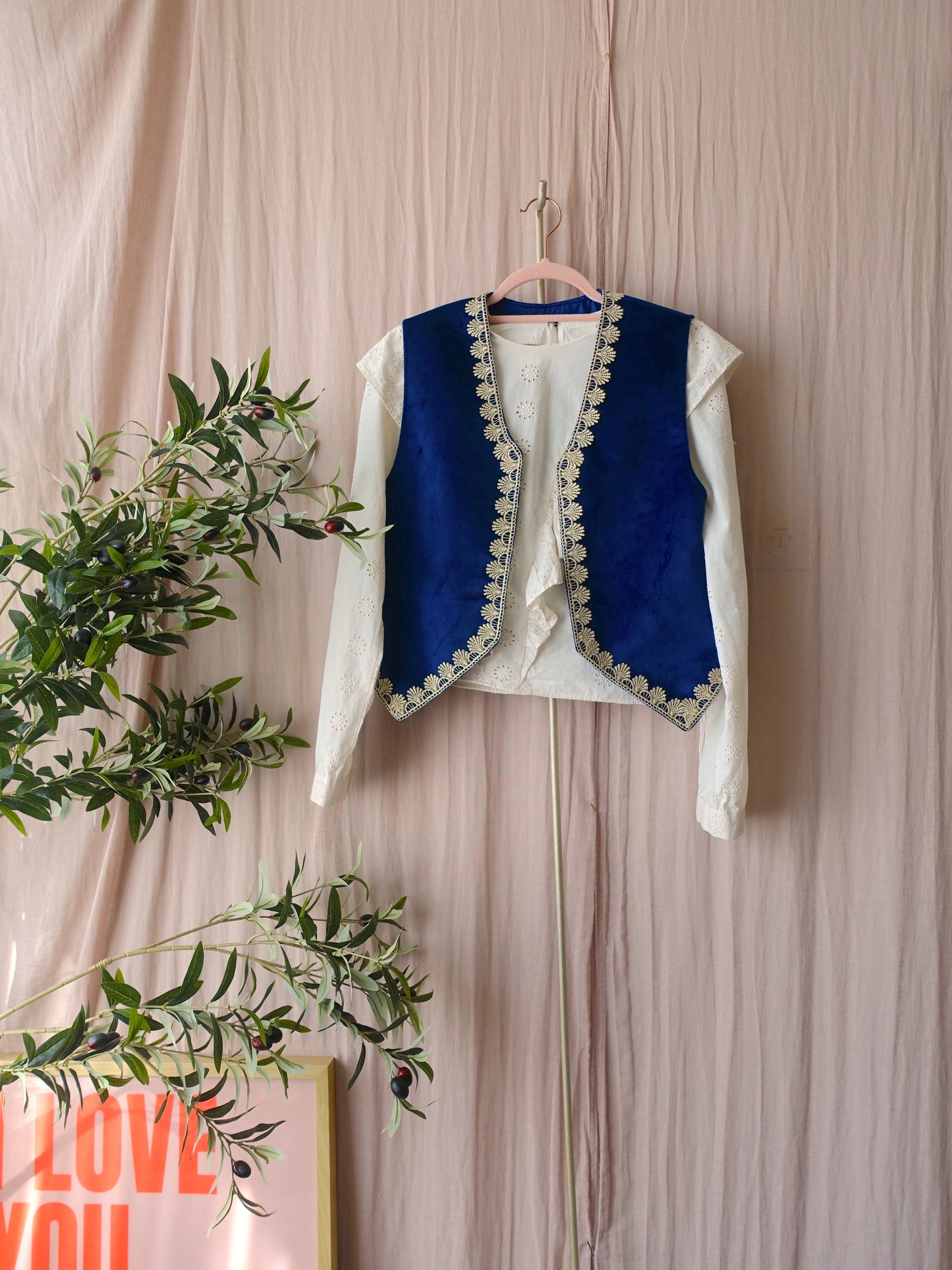 Poppy the Label velvet gilet emerald