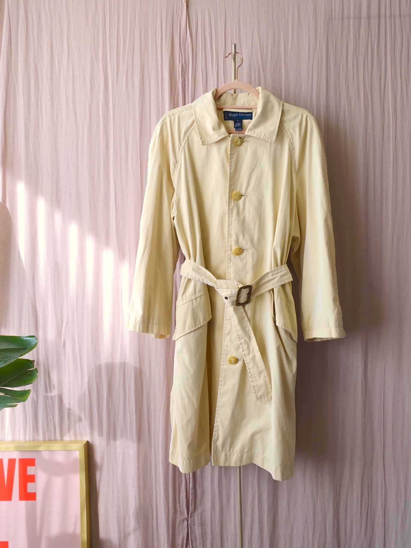 Ralph Lauren exclusive vintage trenchcoat buttermilk