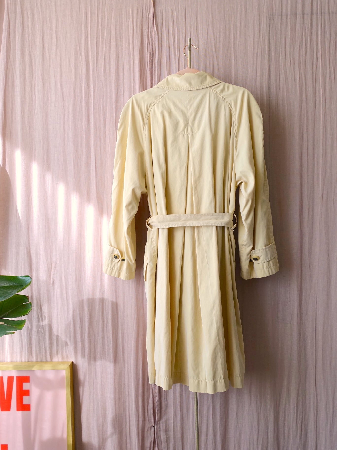 Ralph Lauren exclusive vintage trenchcoat buttermilk