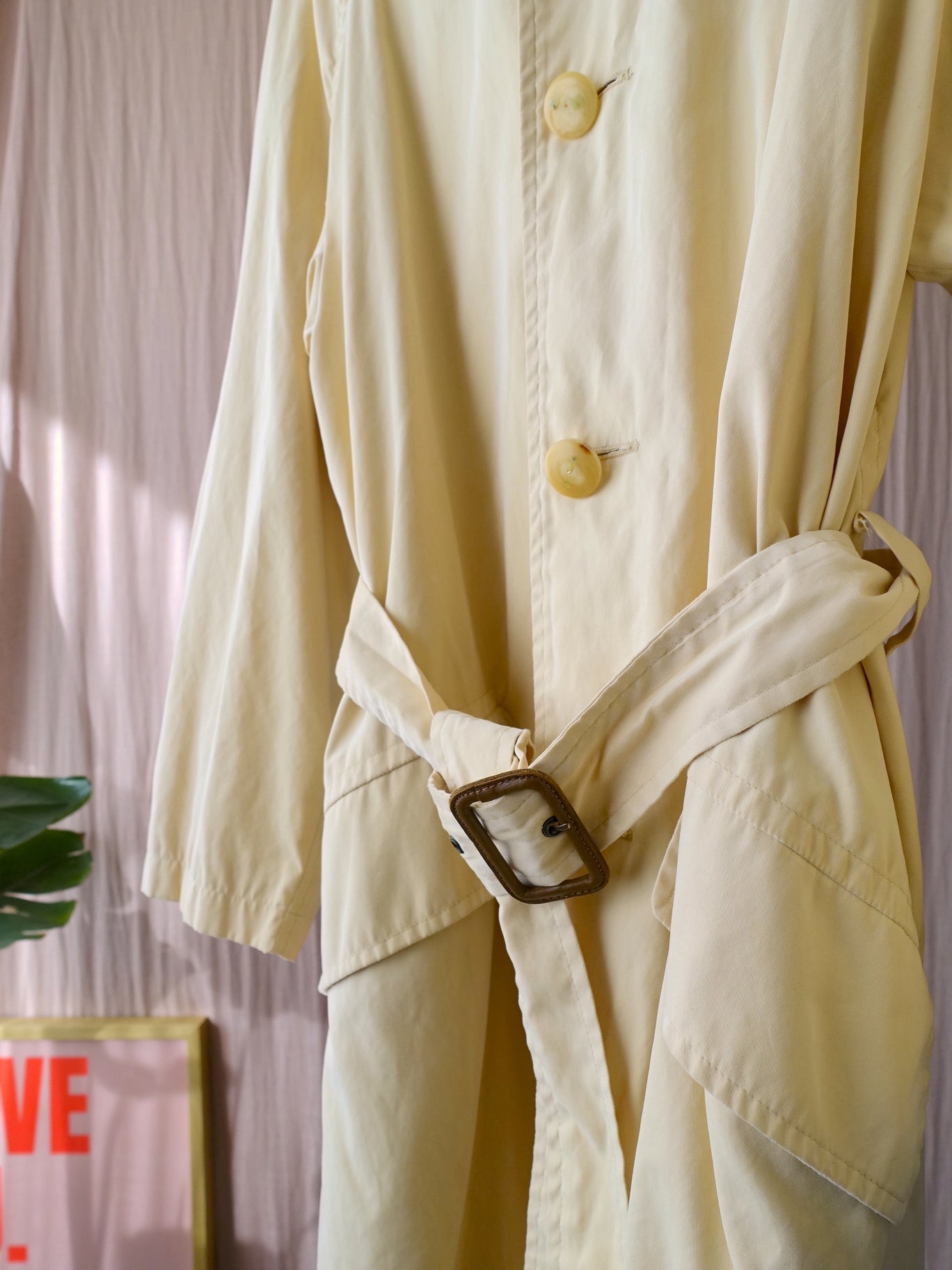 Ralph Lauren exclusive vintage trenchcoat buttermilk