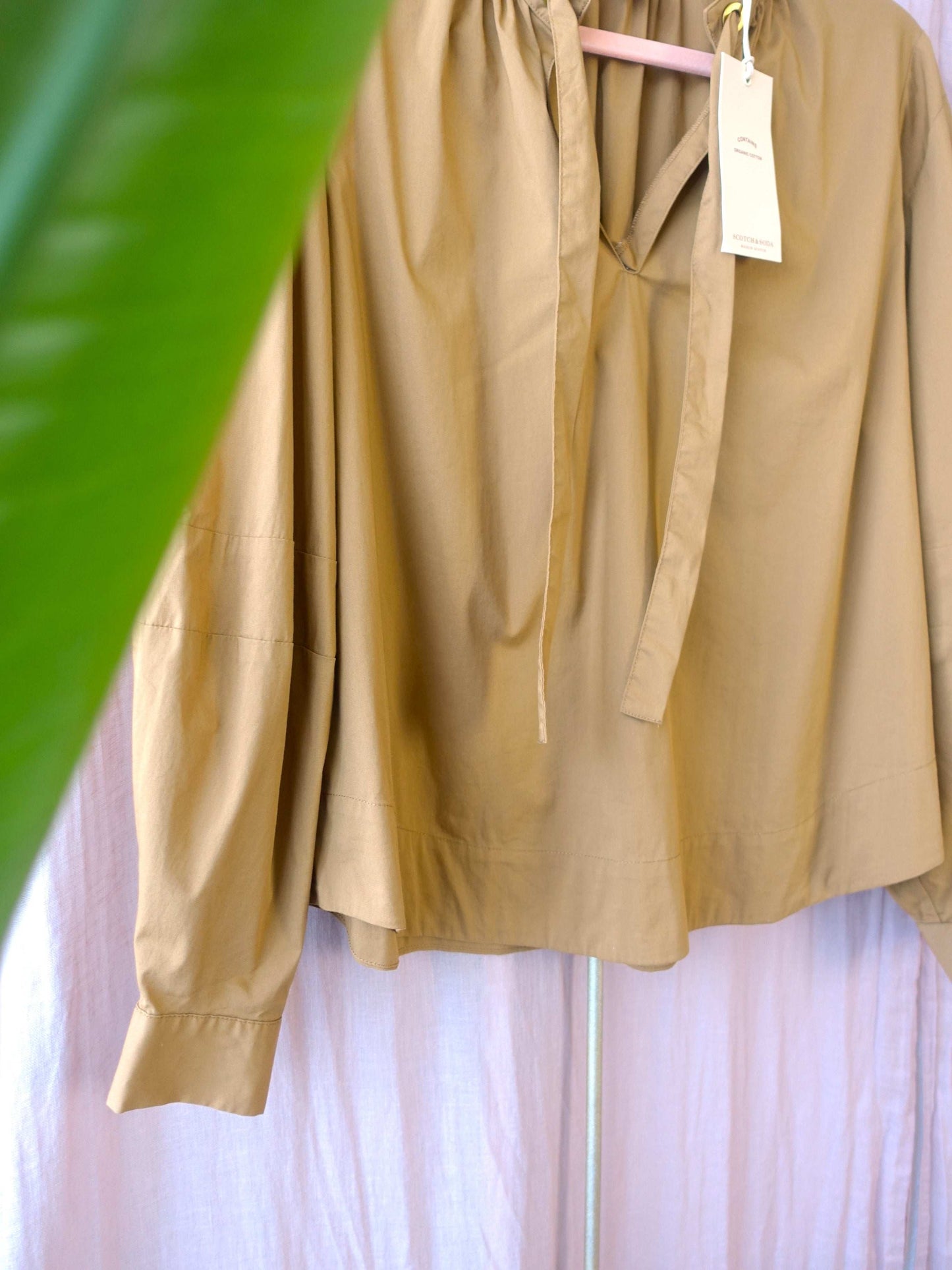 Scotch & Soda crispy cotton bowtie top camel