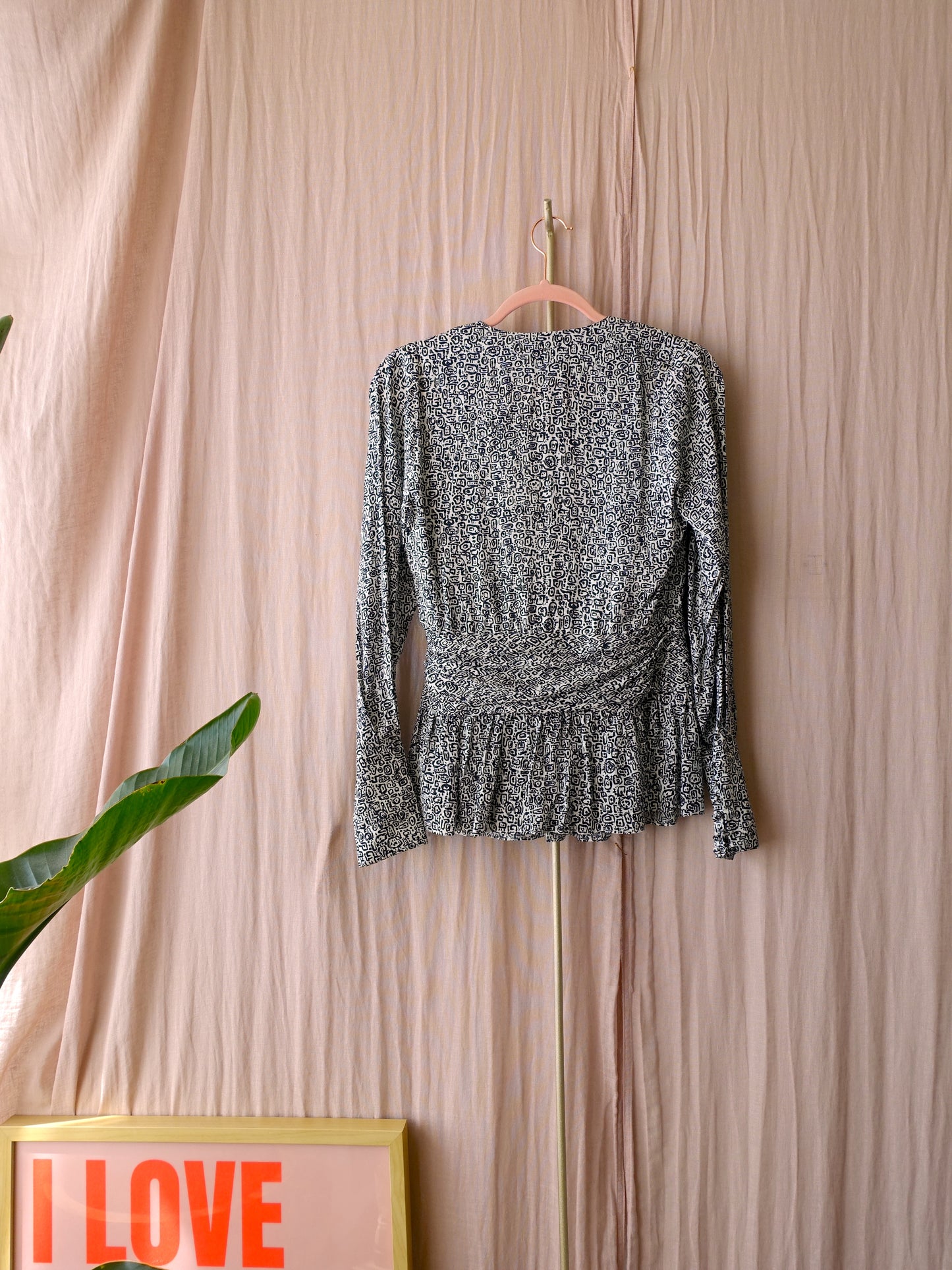 Les Coyotes De Paris mali wrap over top