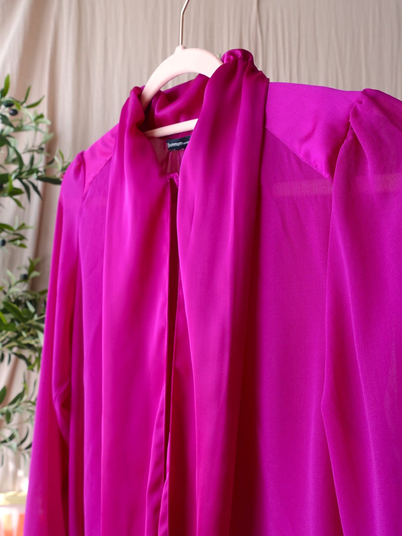 Summum woman bowtie blouse magenta